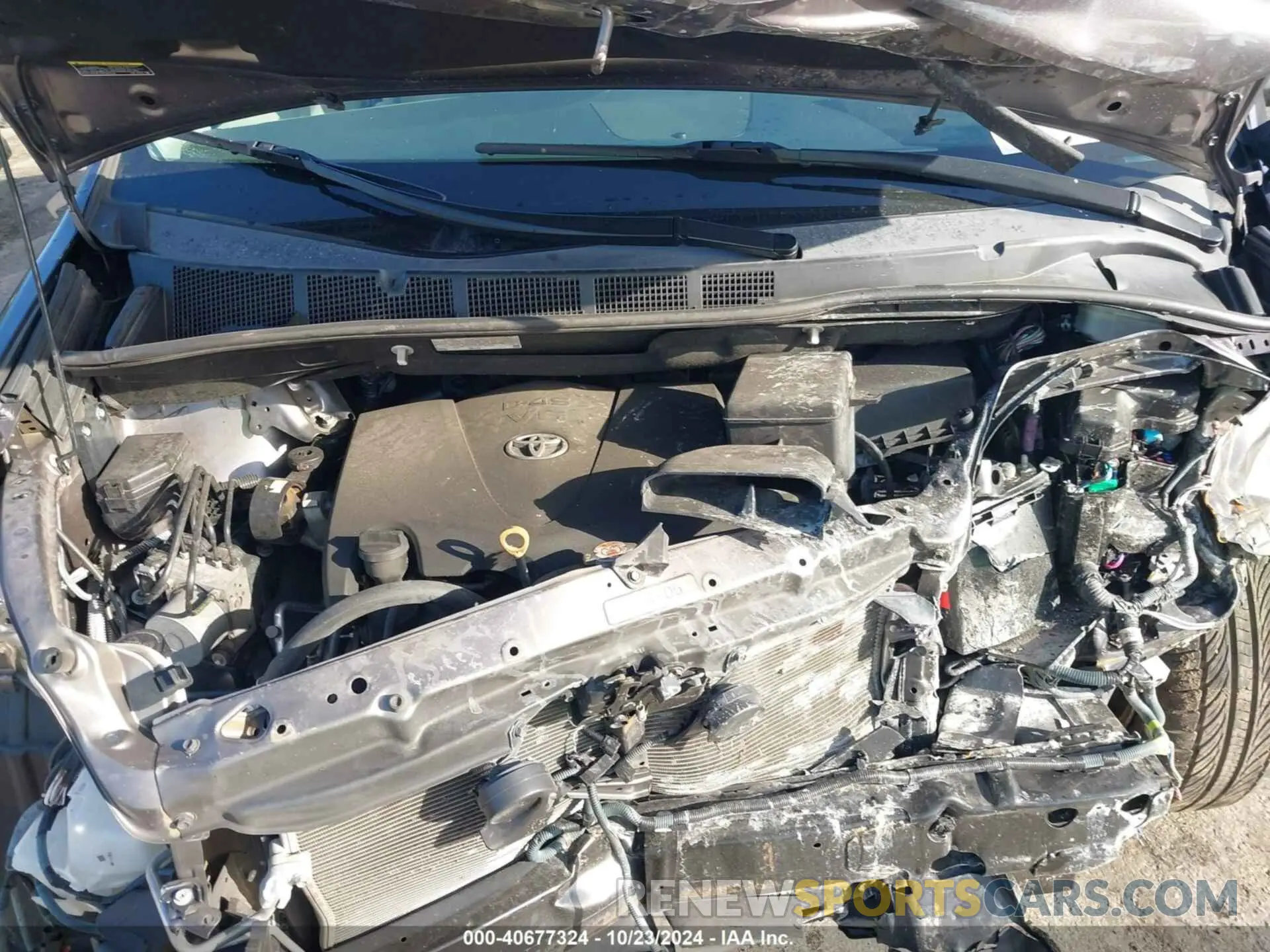 10 Photograph of a damaged car 5TDKZ3DC2LS076504 TOYOTA SIENNA 2020