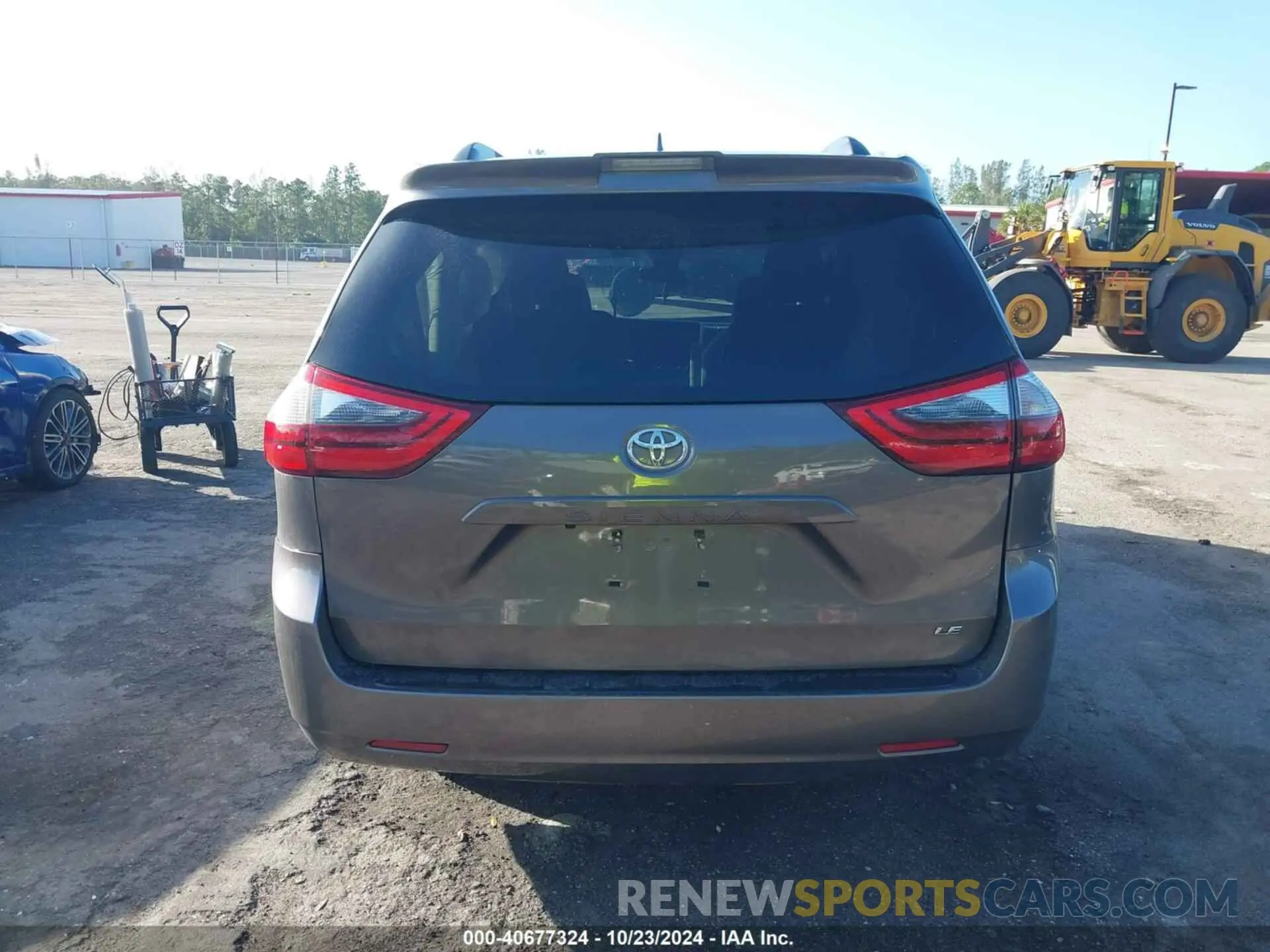 16 Photograph of a damaged car 5TDKZ3DC2LS076504 TOYOTA SIENNA 2020