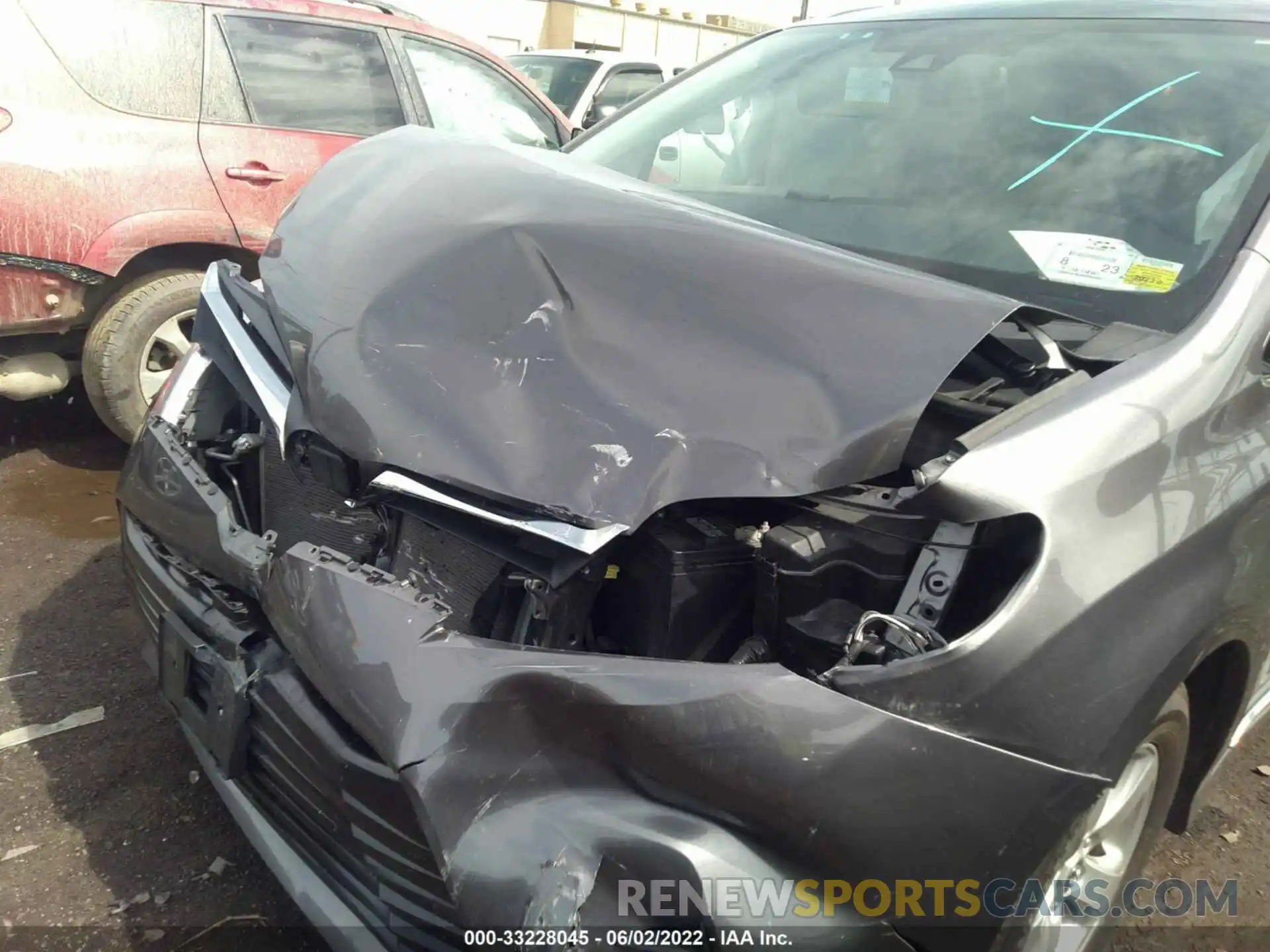 6 Photograph of a damaged car 5TDKZ3DC4LS054035 TOYOTA SIENNA 2020