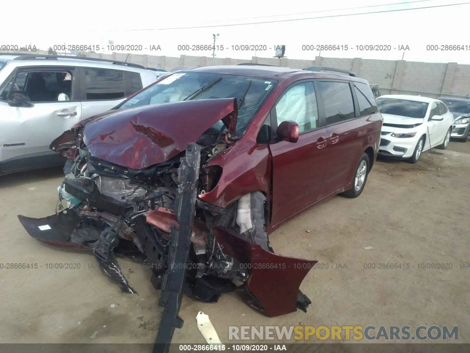 2 Photograph of a damaged car 5TDKZ3DC5LS029029 TOYOTA SIENNA 2020