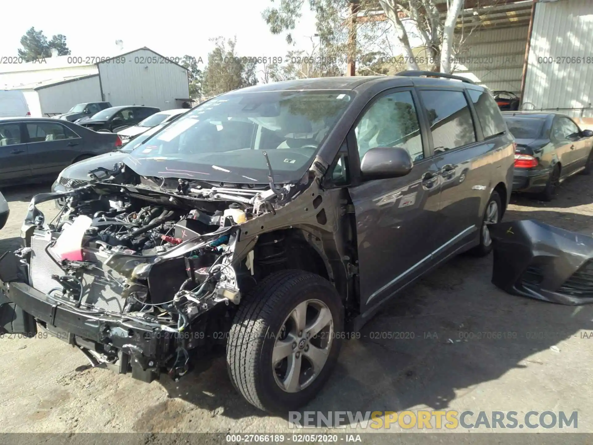 2 Photograph of a damaged car 5TDKZ3DC5LS039687 TOYOTA SIENNA 2020