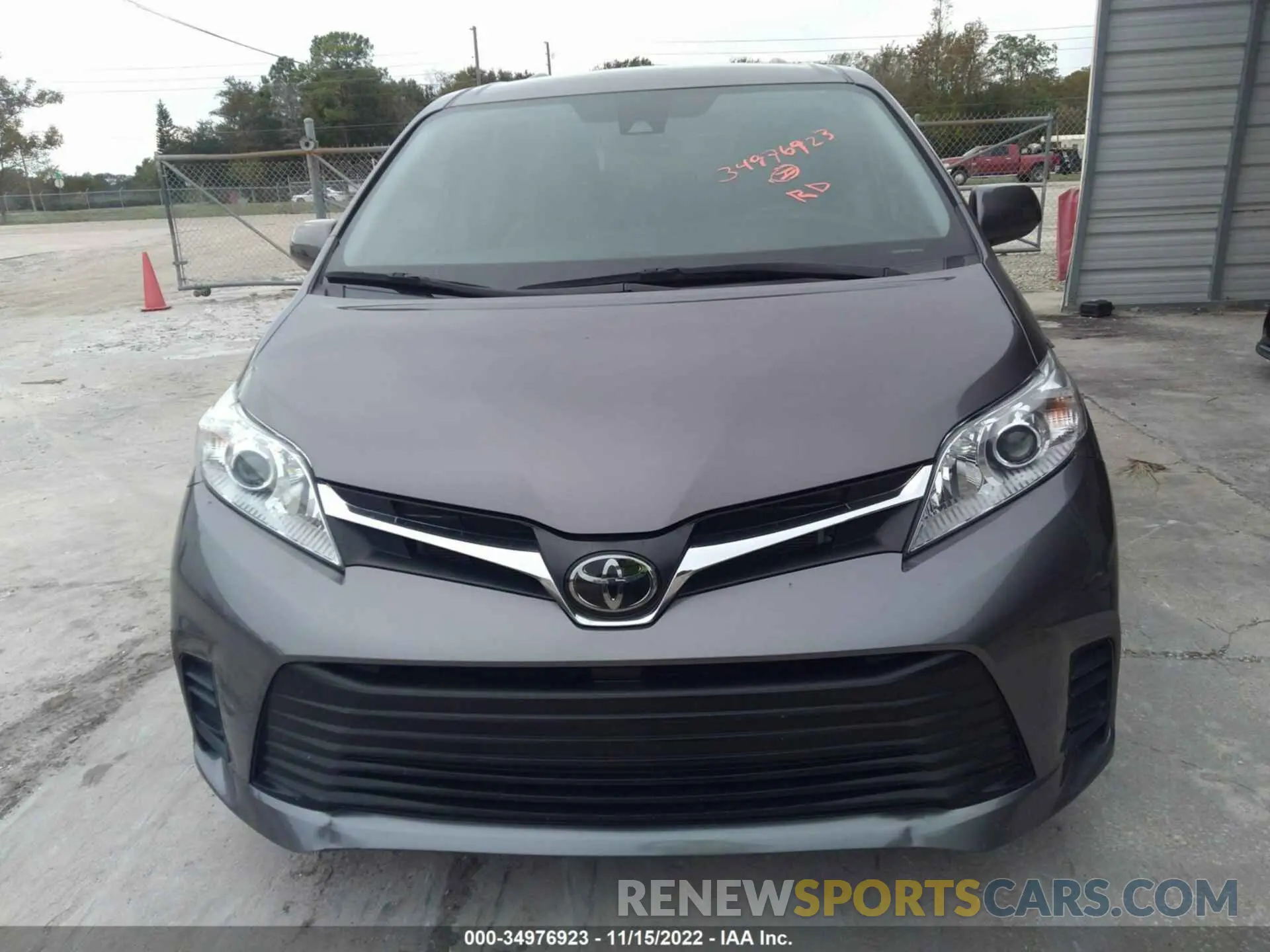 6 Photograph of a damaged car 5TDKZ3DCXLS023808 TOYOTA SIENNA 2020