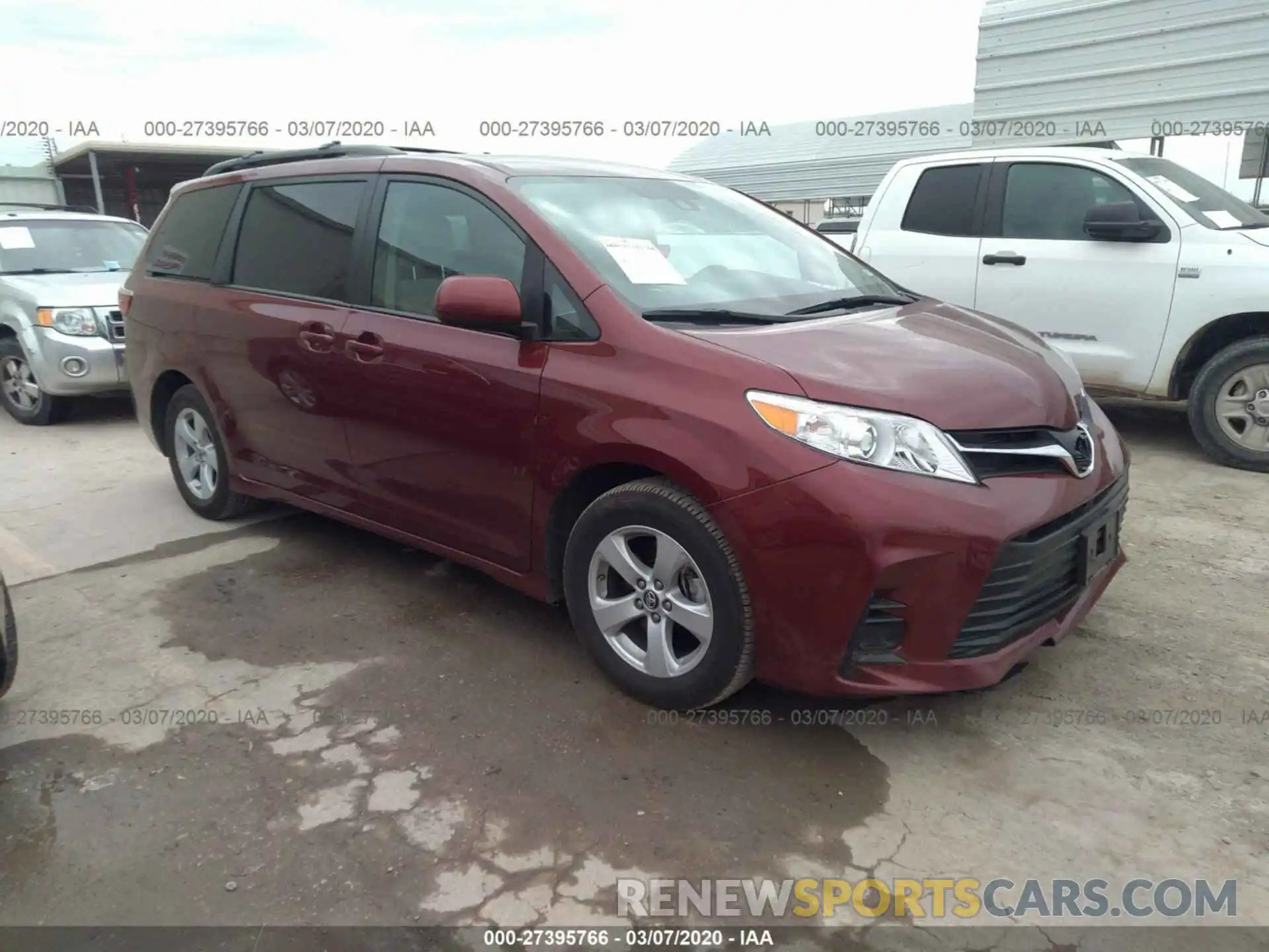 1 Photograph of a damaged car 5TDKZ3DCXLS038633 TOYOTA SIENNA 2020