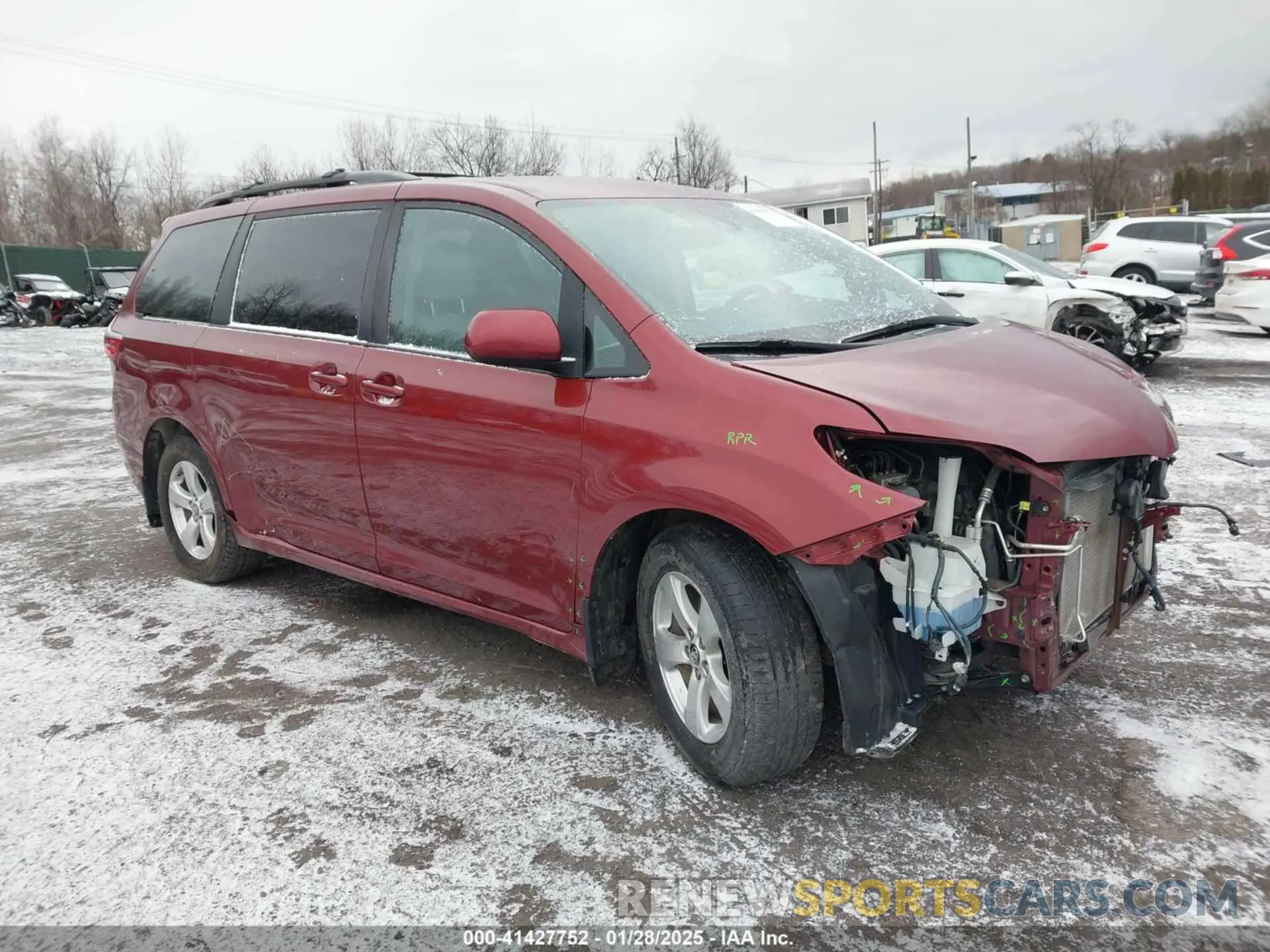 1 Photograph of a damaged car 5TDKZ3DCXLS053763 TOYOTA SIENNA 2020
