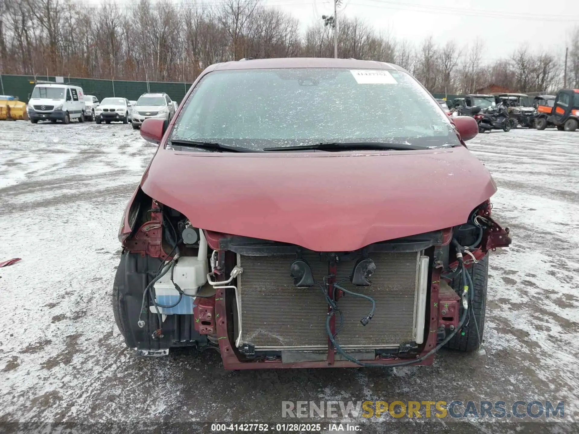 12 Photograph of a damaged car 5TDKZ3DCXLS053763 TOYOTA SIENNA 2020