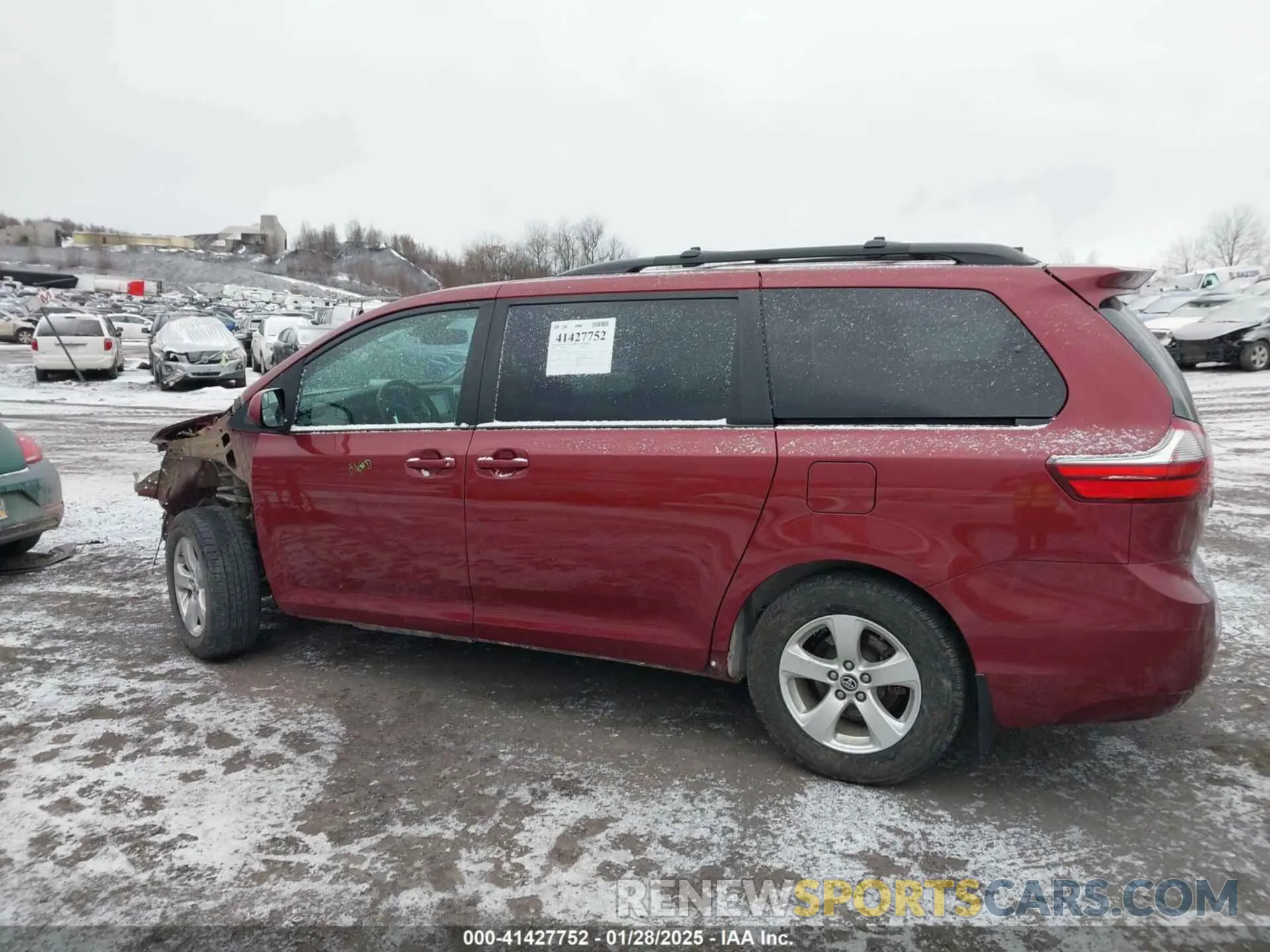 14 Photograph of a damaged car 5TDKZ3DCXLS053763 TOYOTA SIENNA 2020
