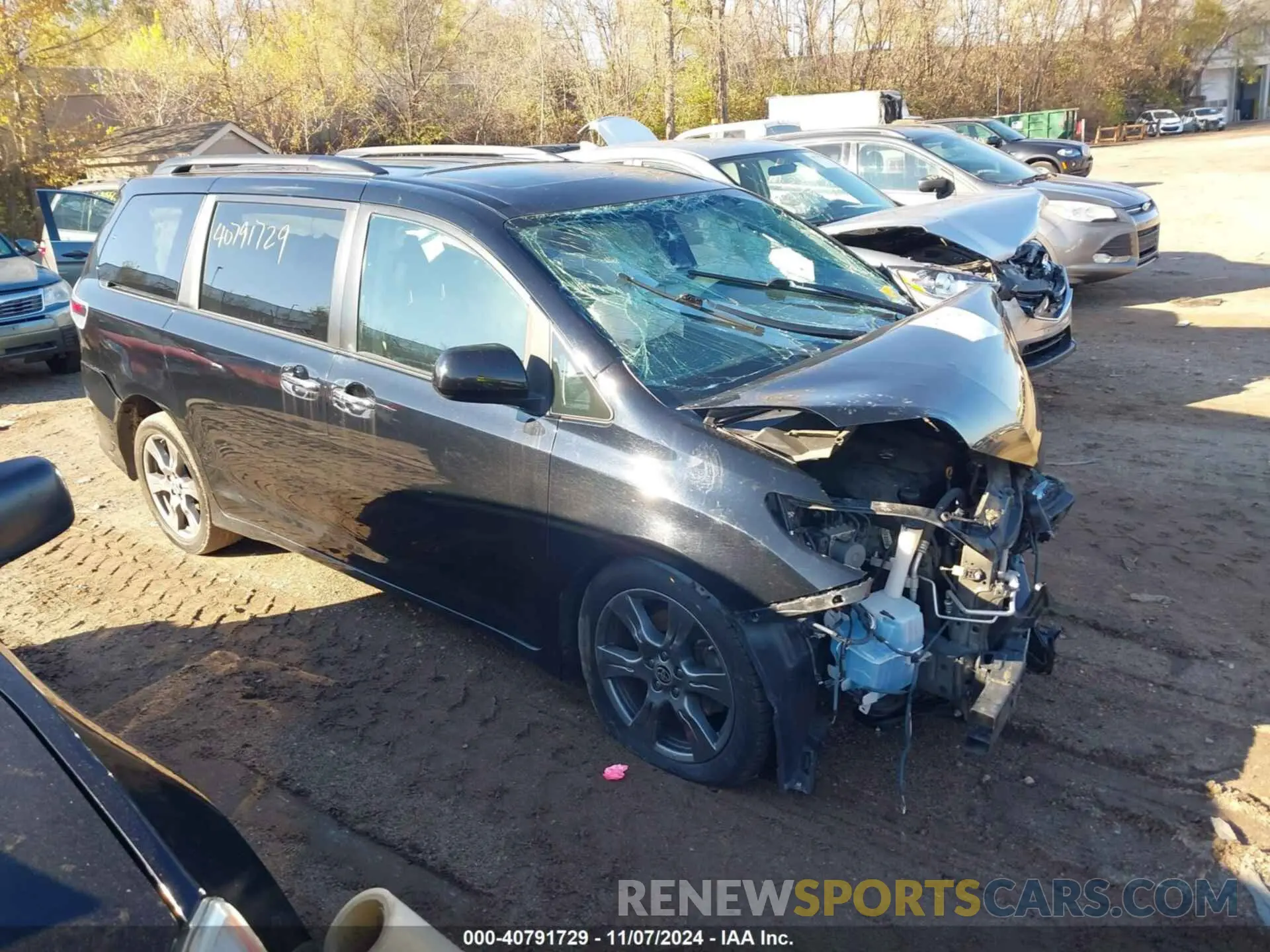 1 Photograph of a damaged car 5TDXZ3DC2LS085788 TOYOTA SIENNA 2020