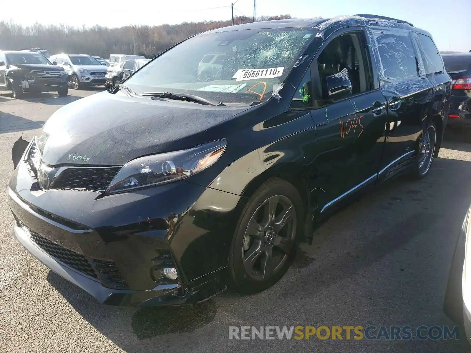 2 Photograph of a damaged car 5TDXZ3DC5LS023835 TOYOTA SIENNA 2020