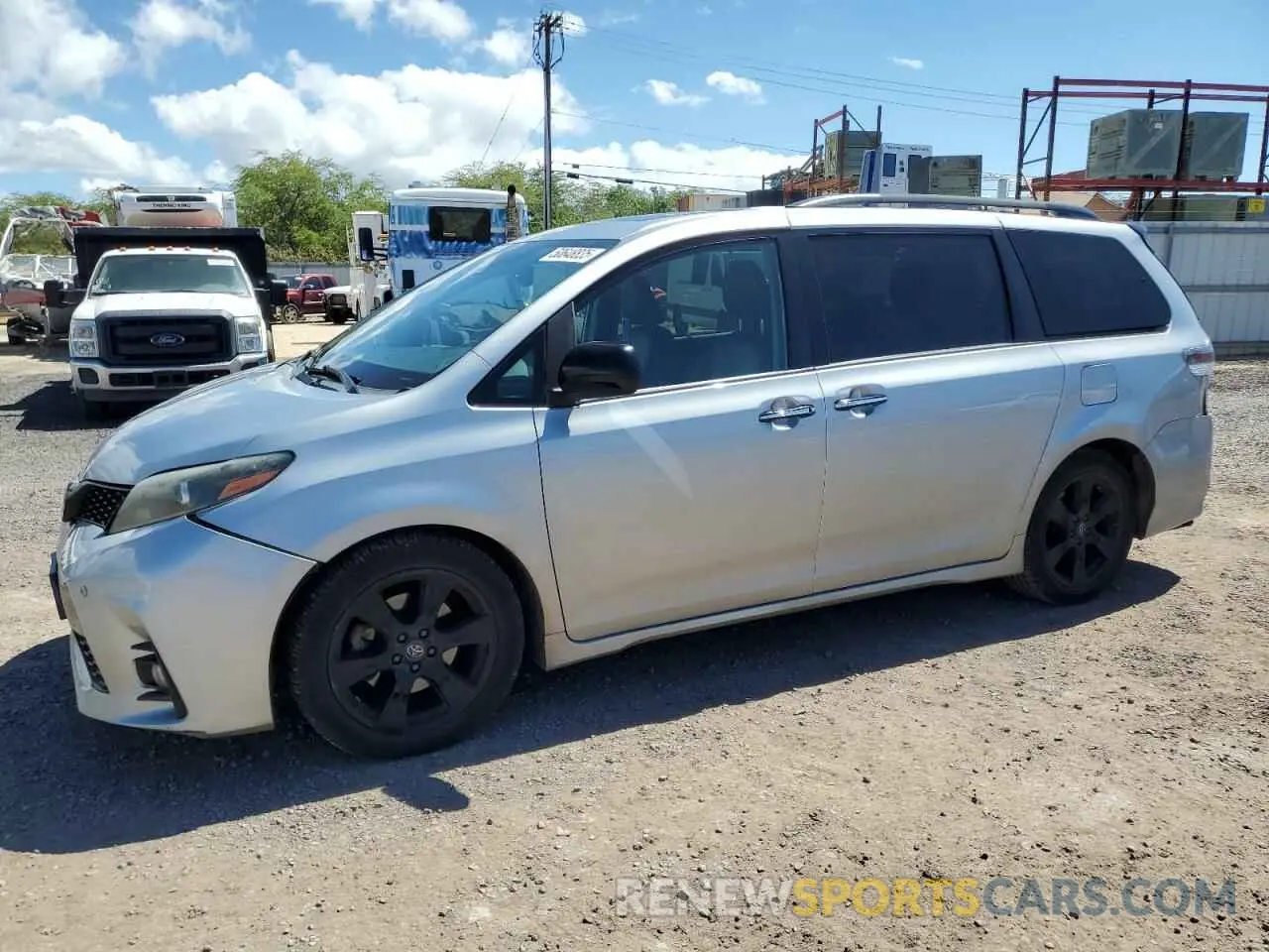 1 Photograph of a damaged car 5TDXZ3DC6LS035136 TOYOTA SIENNA 2020