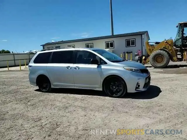 12 Photograph of a damaged car 5TDXZ3DC6LS035136 TOYOTA SIENNA 2020