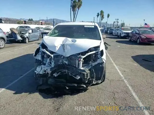 12 Photograph of a damaged car 5TDXZ3DC9LS030514 TOYOTA SIENNA 2020