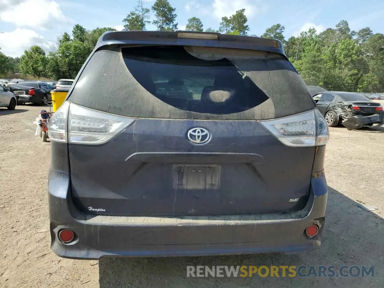 6 Photograph of a damaged car 5TDXZ3DC9LS072925 TOYOTA SIENNA 2020
