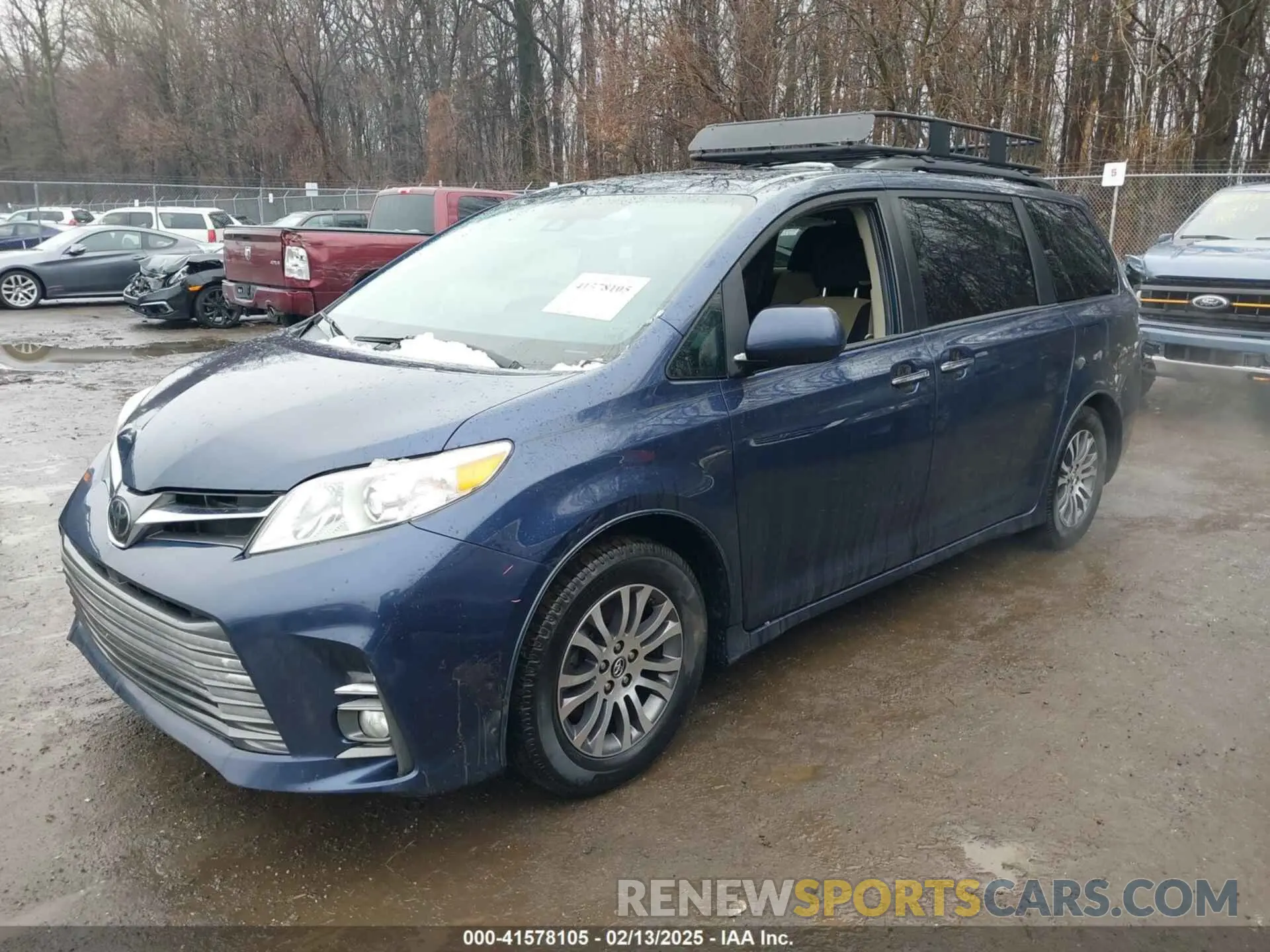 2 Photograph of a damaged car 5TDYZ3DC1LS049188 TOYOTA SIENNA 2020