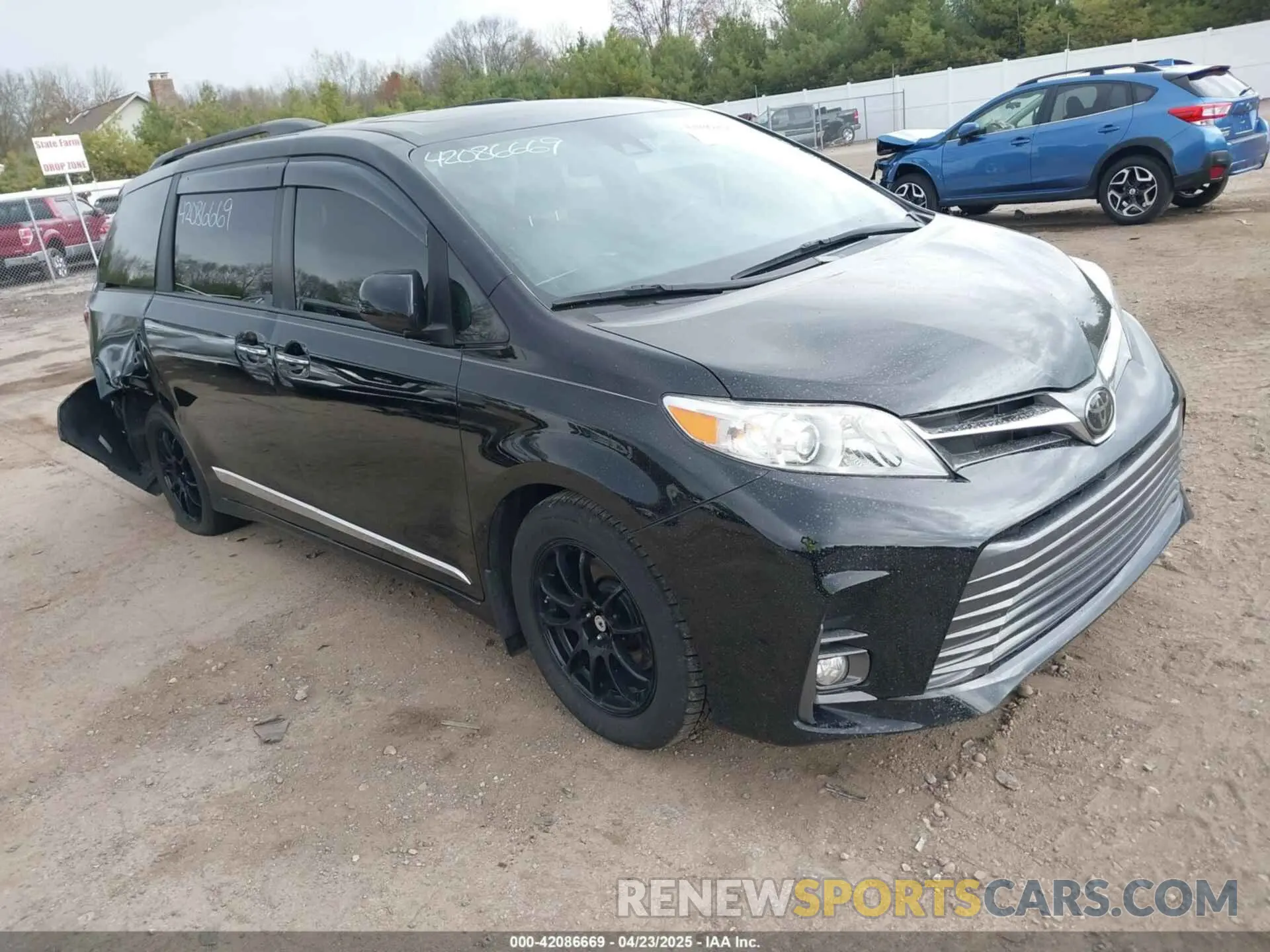 1 Photograph of a damaged car 5TDYZ3DC3LS034532 TOYOTA SIENNA 2020
