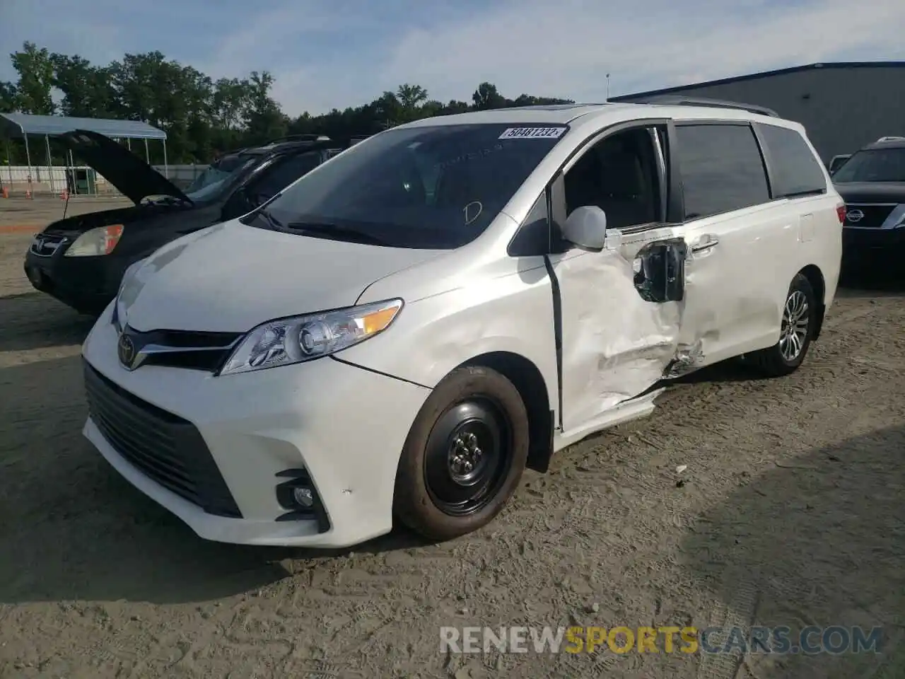 2 Photograph of a damaged car 5TDYZ3DC4LS052733 TOYOTA SIENNA 2020