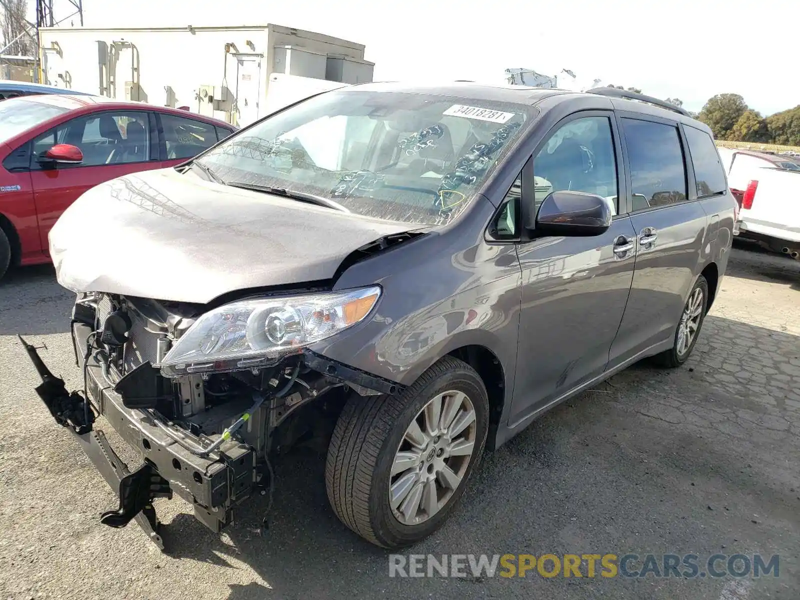 2 Photograph of a damaged car 5TDYZ3DC4LS086011 TOYOTA SIENNA 2020