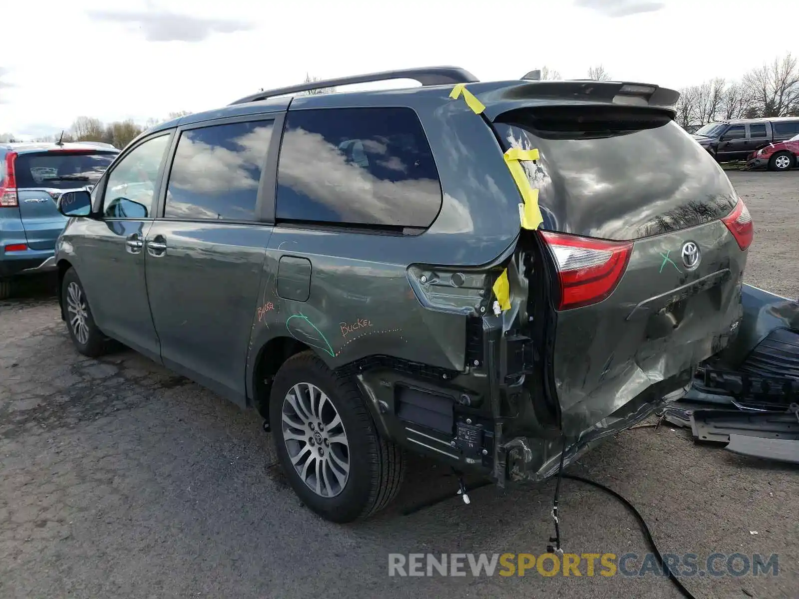 3 Photograph of a damaged car 5TDYZ3DC7LS058073 TOYOTA SIENNA 2020