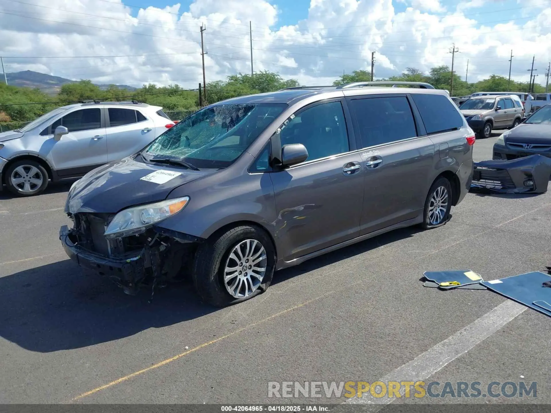2 Photograph of a damaged car 5TDYZ3DCXLS078530 TOYOTA SIENNA 2020