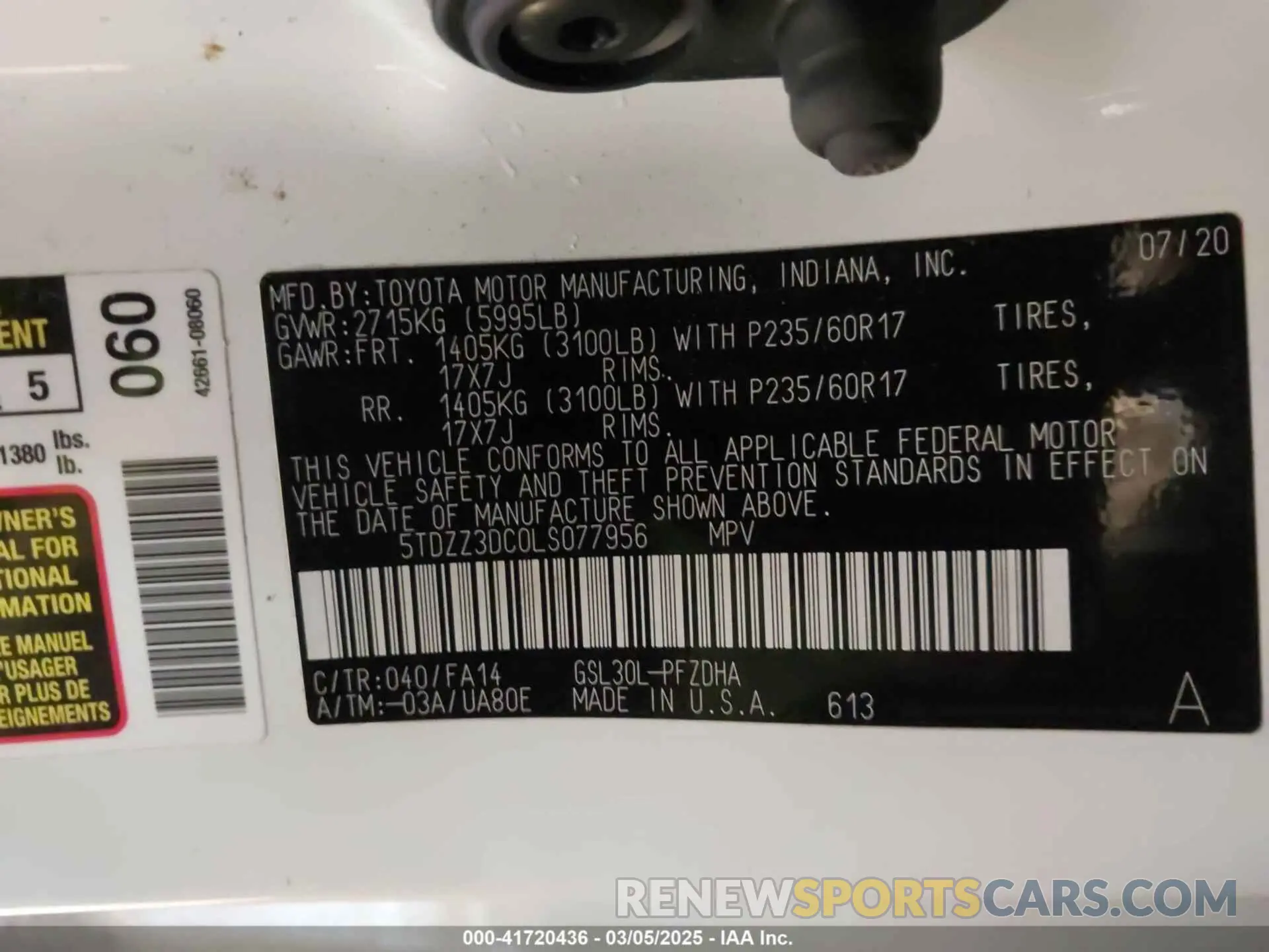 9 Photograph of a damaged car 5TDZZ3DC0LS077956 TOYOTA SIENNA 2020