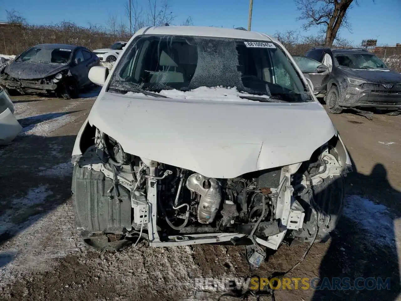 5 Photograph of a damaged car 5TDZZ3DC0LS078931 TOYOTA SIENNA 2020
