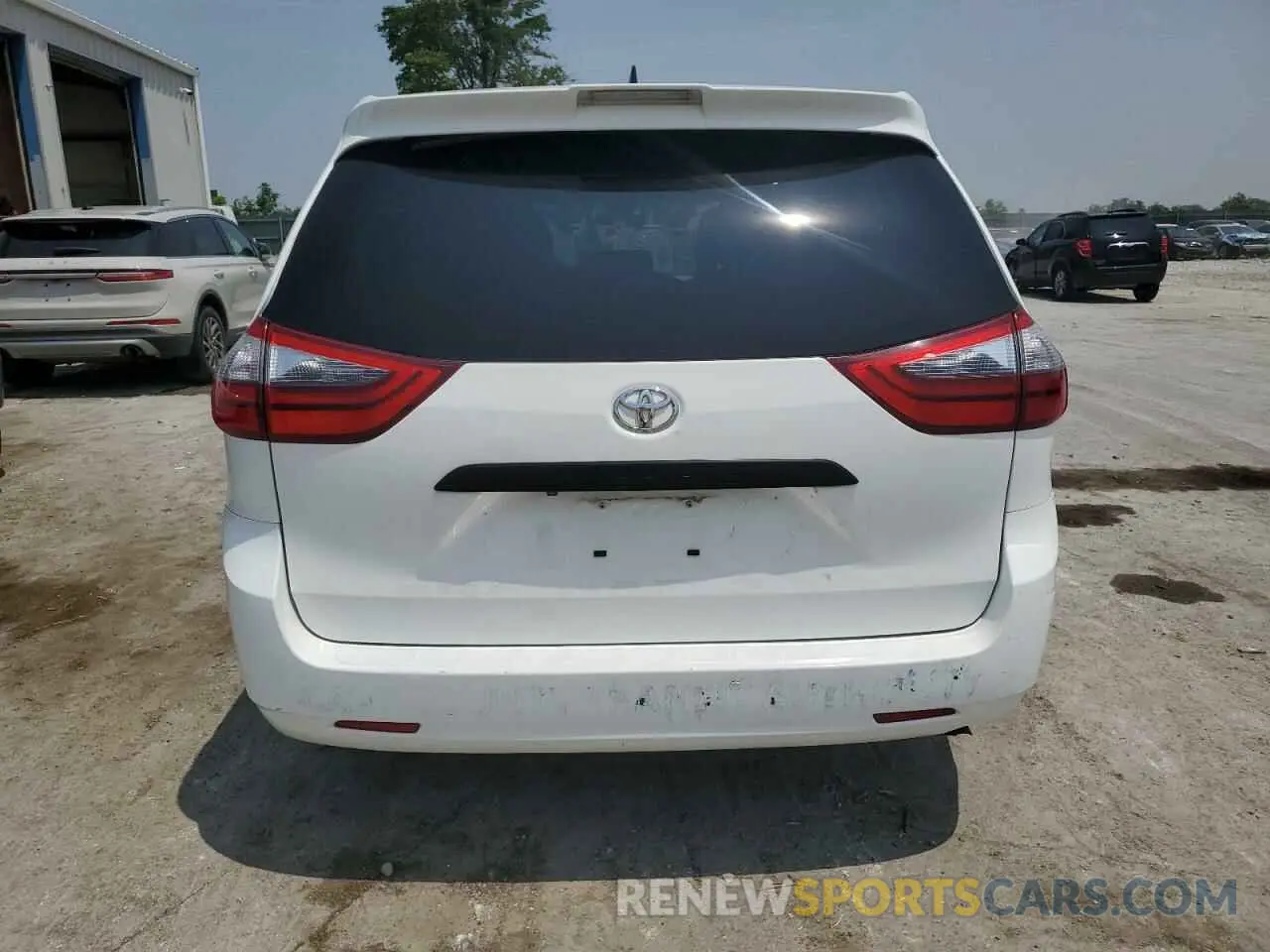 6 Photograph of a damaged car 5TDZZ3DC3LS048466 TOYOTA SIENNA 2020
