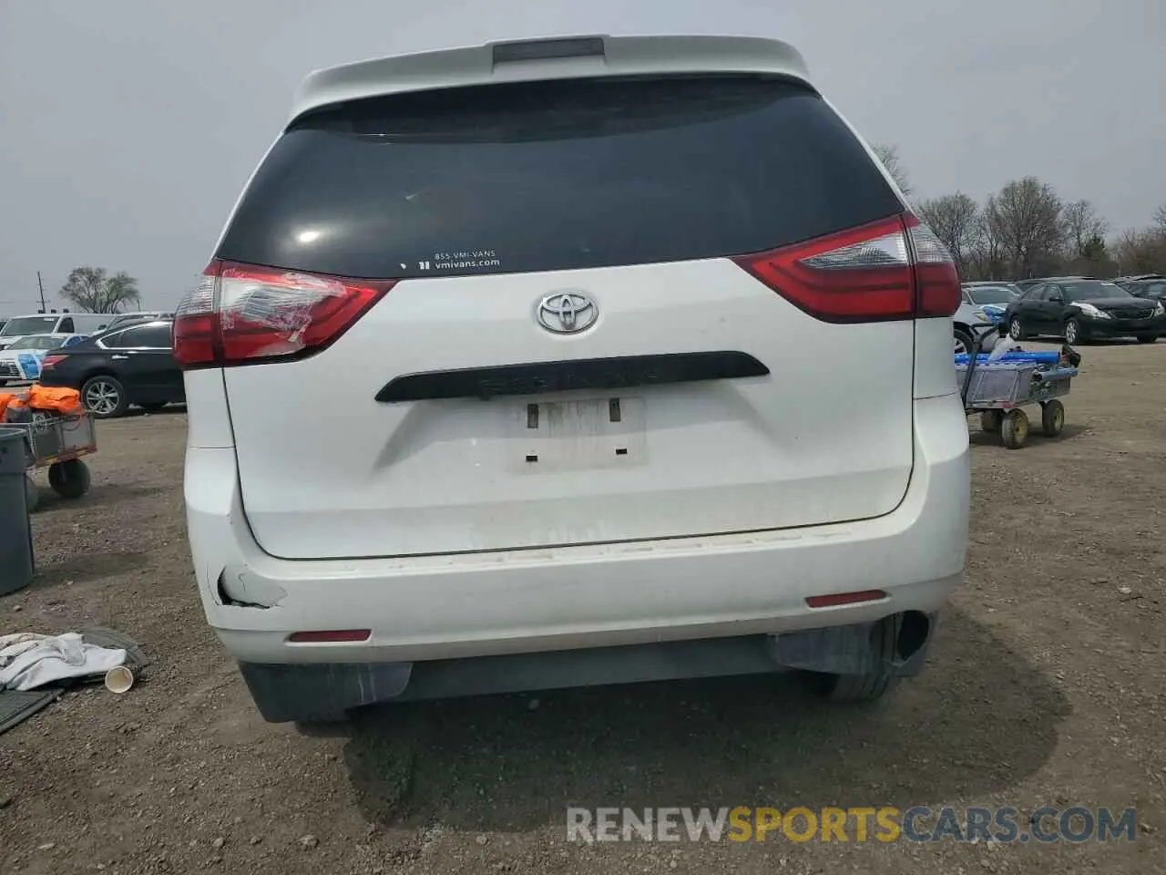 6 Photograph of a damaged car 5TDZZ3DC3LS083847 TOYOTA SIENNA 2020