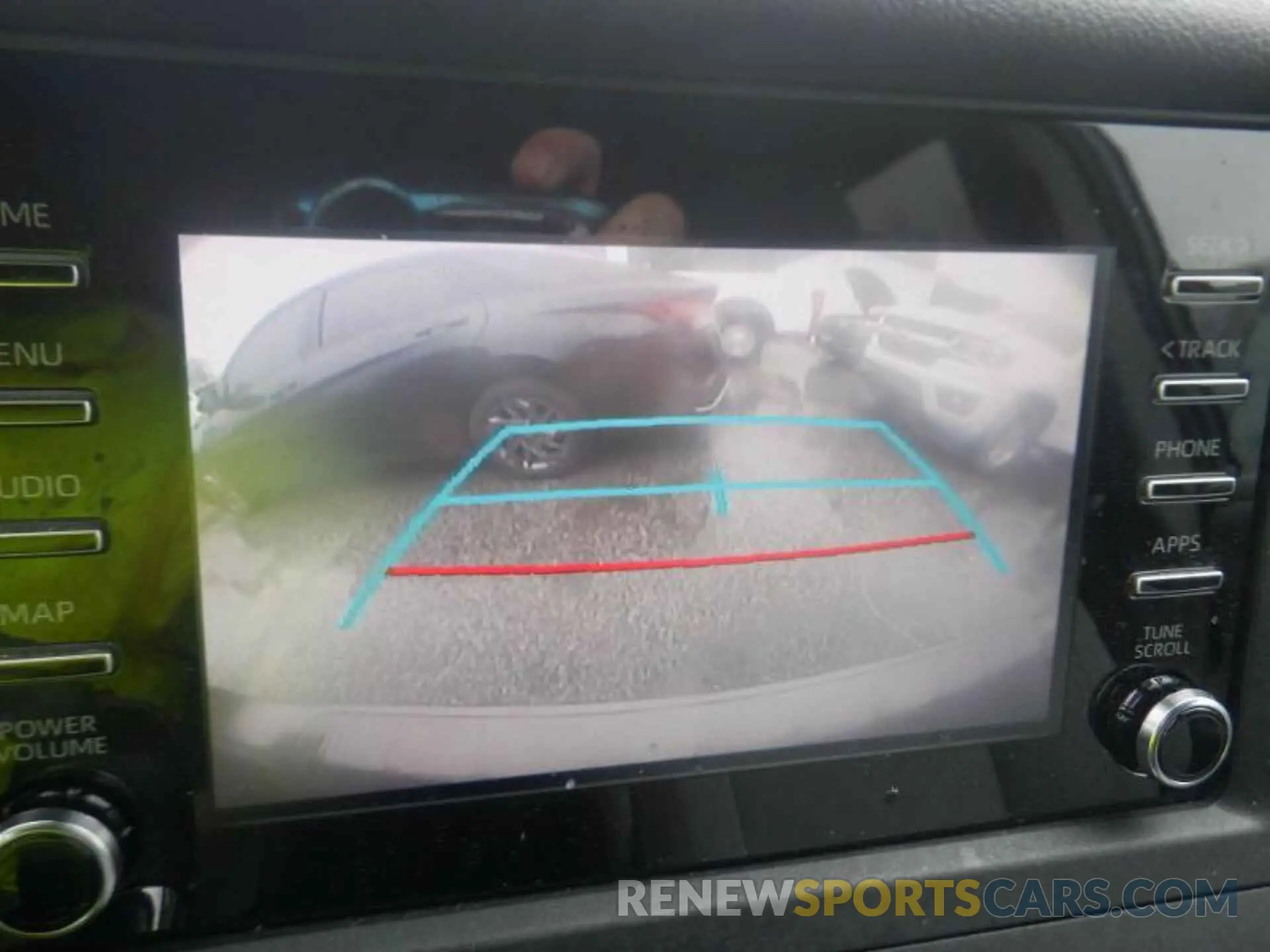 13 Photograph of a damaged car 5TDZZ3DC4LS063512 TOYOTA SIENNA 2020