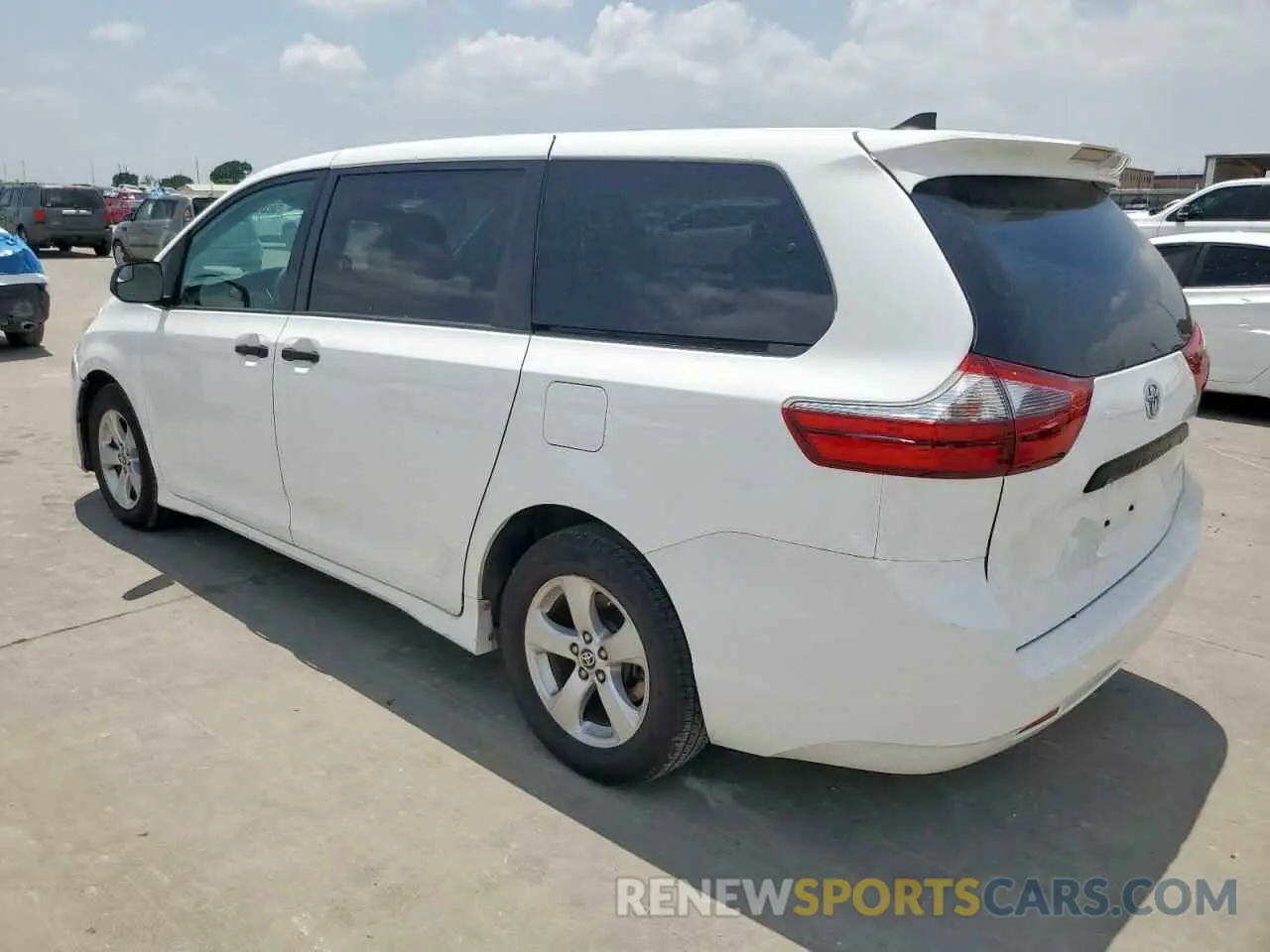 2 Photograph of a damaged car 5TDZZ3DCXLS034791 TOYOTA SIENNA 2020