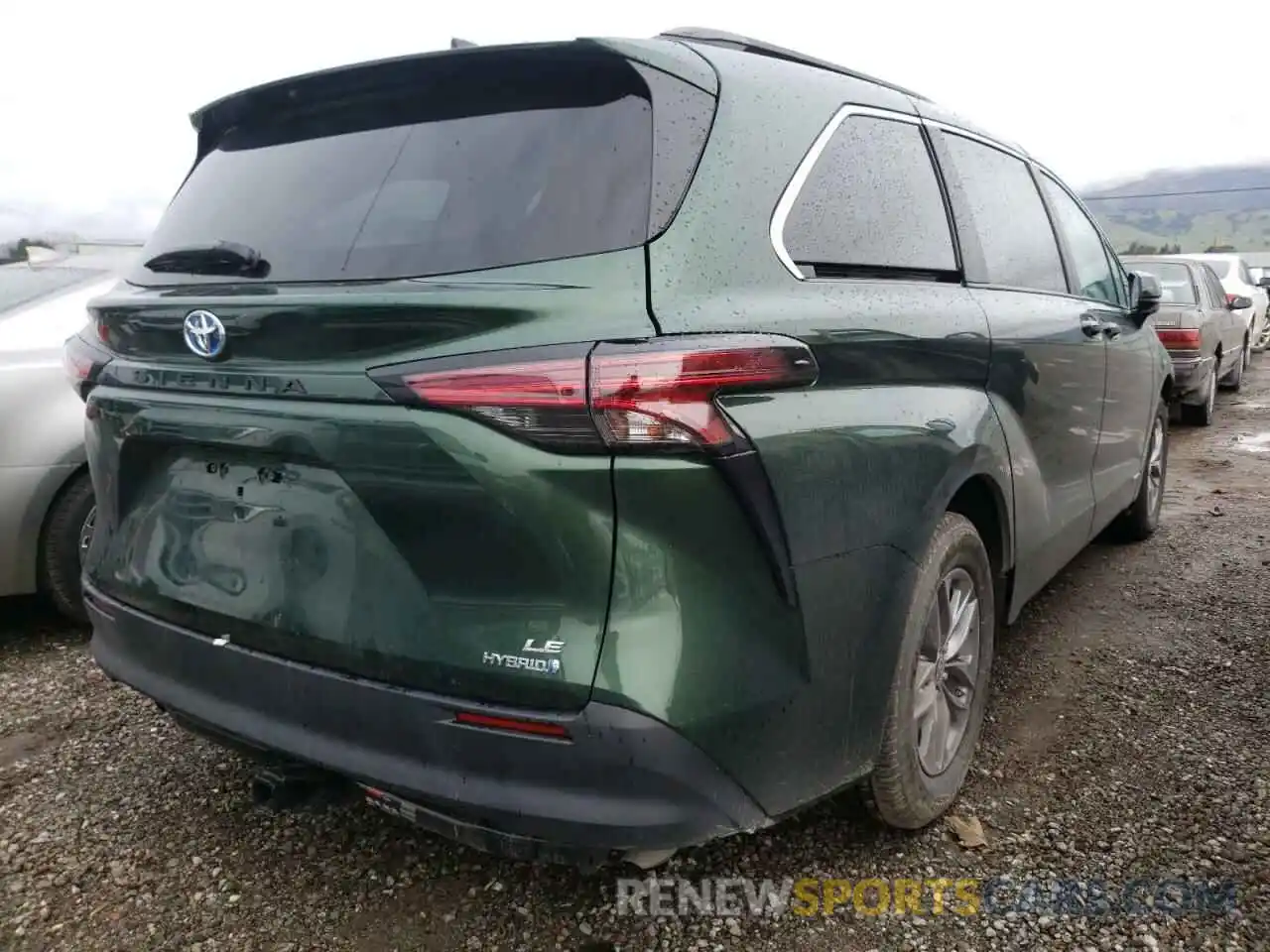 4 Photograph of a damaged car 5TDBRKEC3MS008626 TOYOTA SIENNA 2021