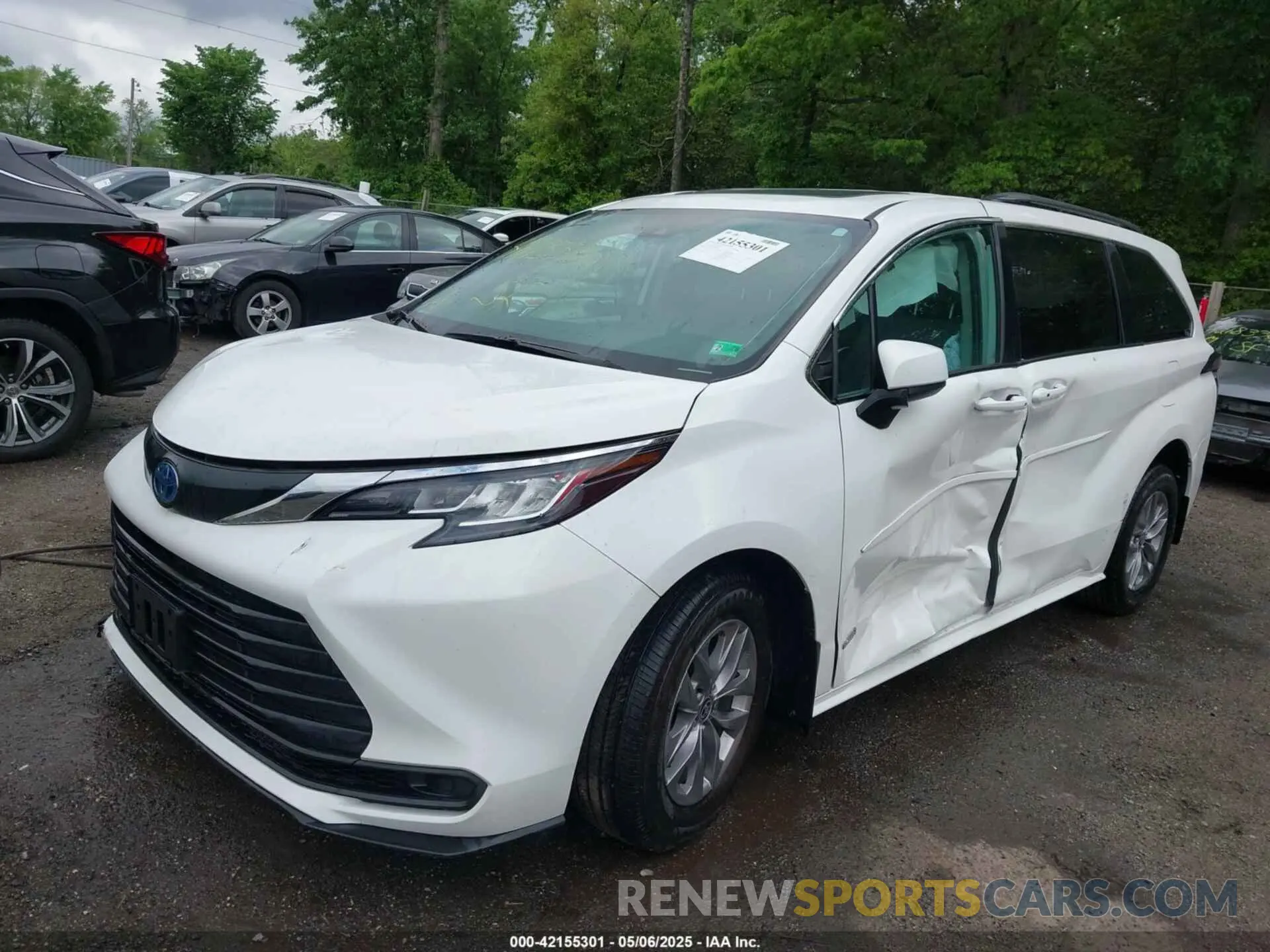6 Photograph of a damaged car 5TDBRKEC8MS008394 TOYOTA SIENNA 2021
