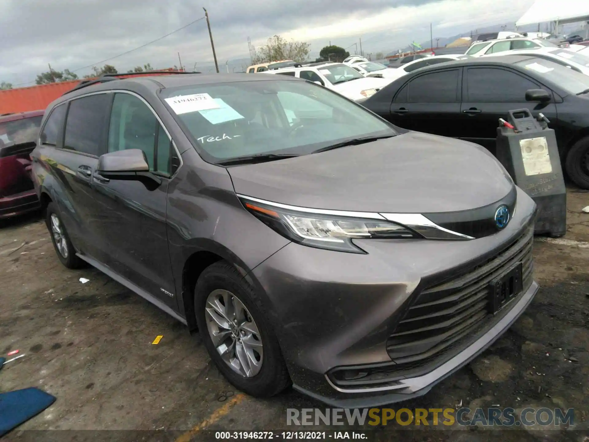 1 Photograph of a damaged car 5TDBRKECXMS034351 TOYOTA SIENNA 2021