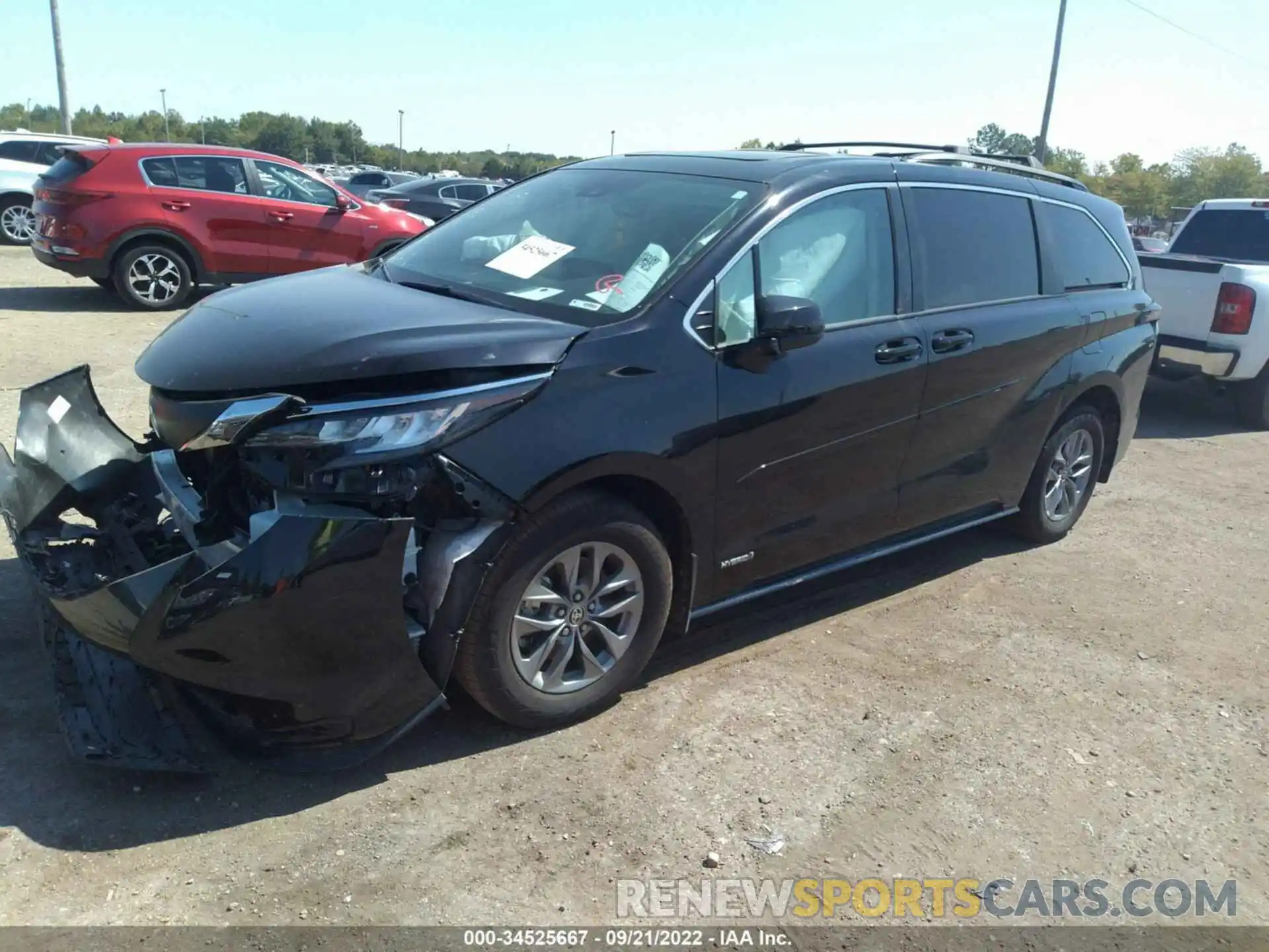 2 Photograph of a damaged car 5TDBSKFC5MS011398 TOYOTA SIENNA 2021