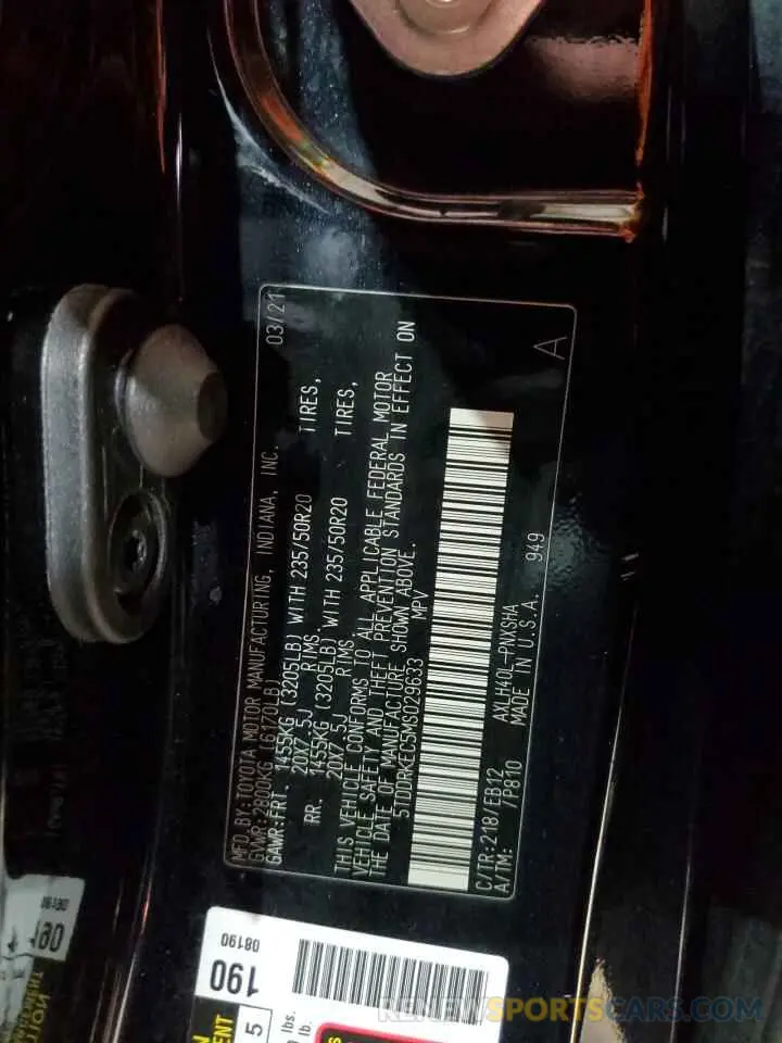 13 Photograph of a damaged car 5TDDRKEC5MS029633 TOYOTA SIENNA 2021