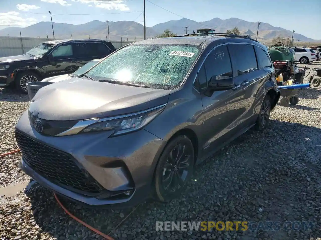 2 Photograph of a damaged car 5TDDRKEC7MS038477 TOYOTA SIENNA 2021