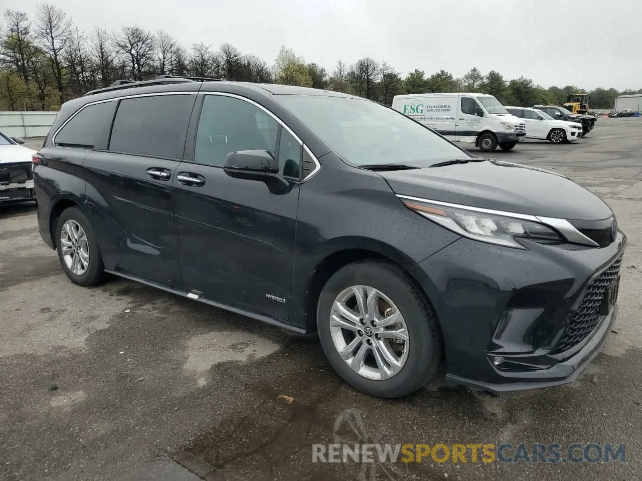 4 Photograph of a damaged car 5TDDSKFC1MS038008 TOYOTA SIENNA 2021