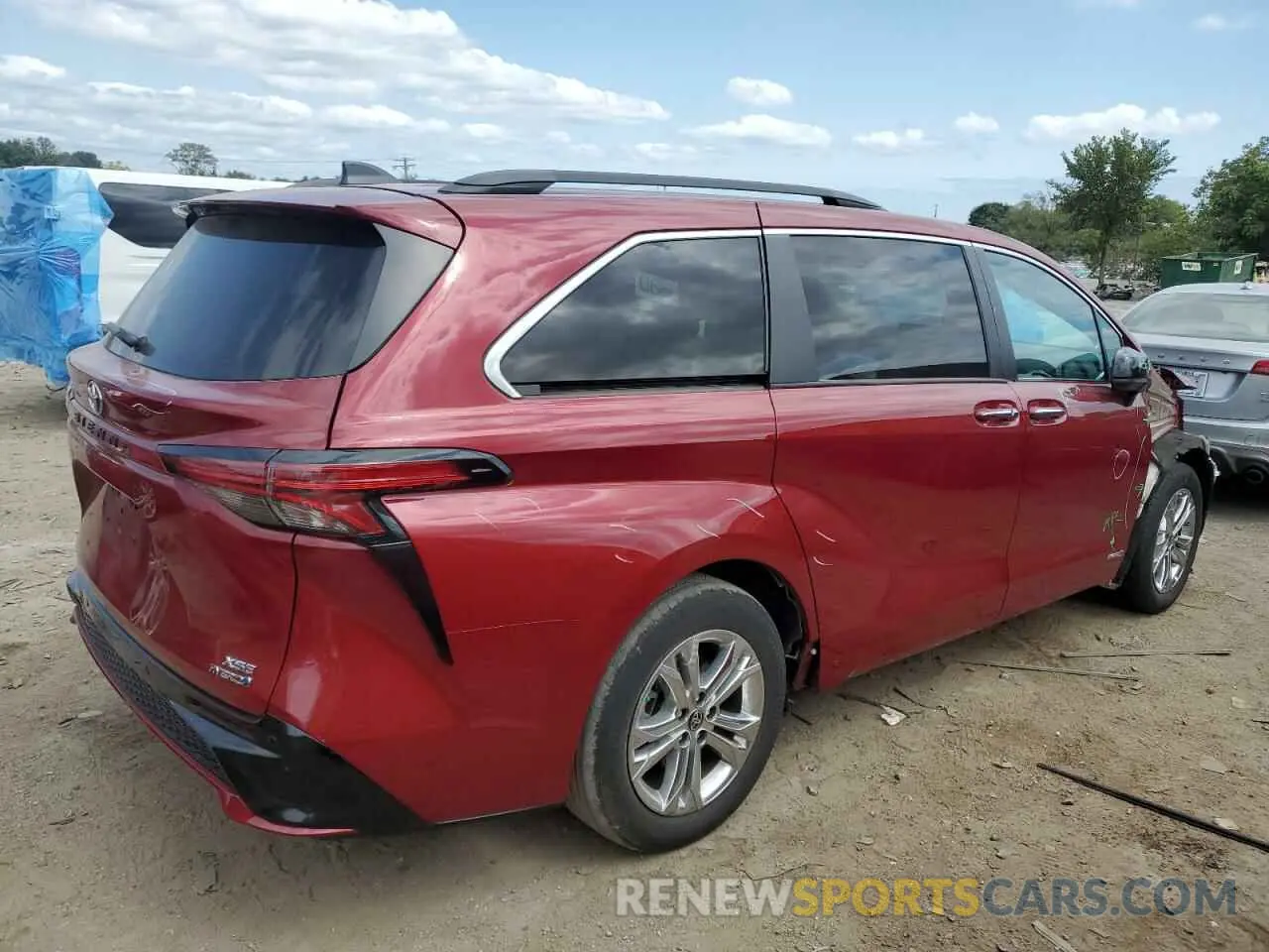 3 Photograph of a damaged car 5TDDSKFC6MS012570 TOYOTA SIENNA 2021