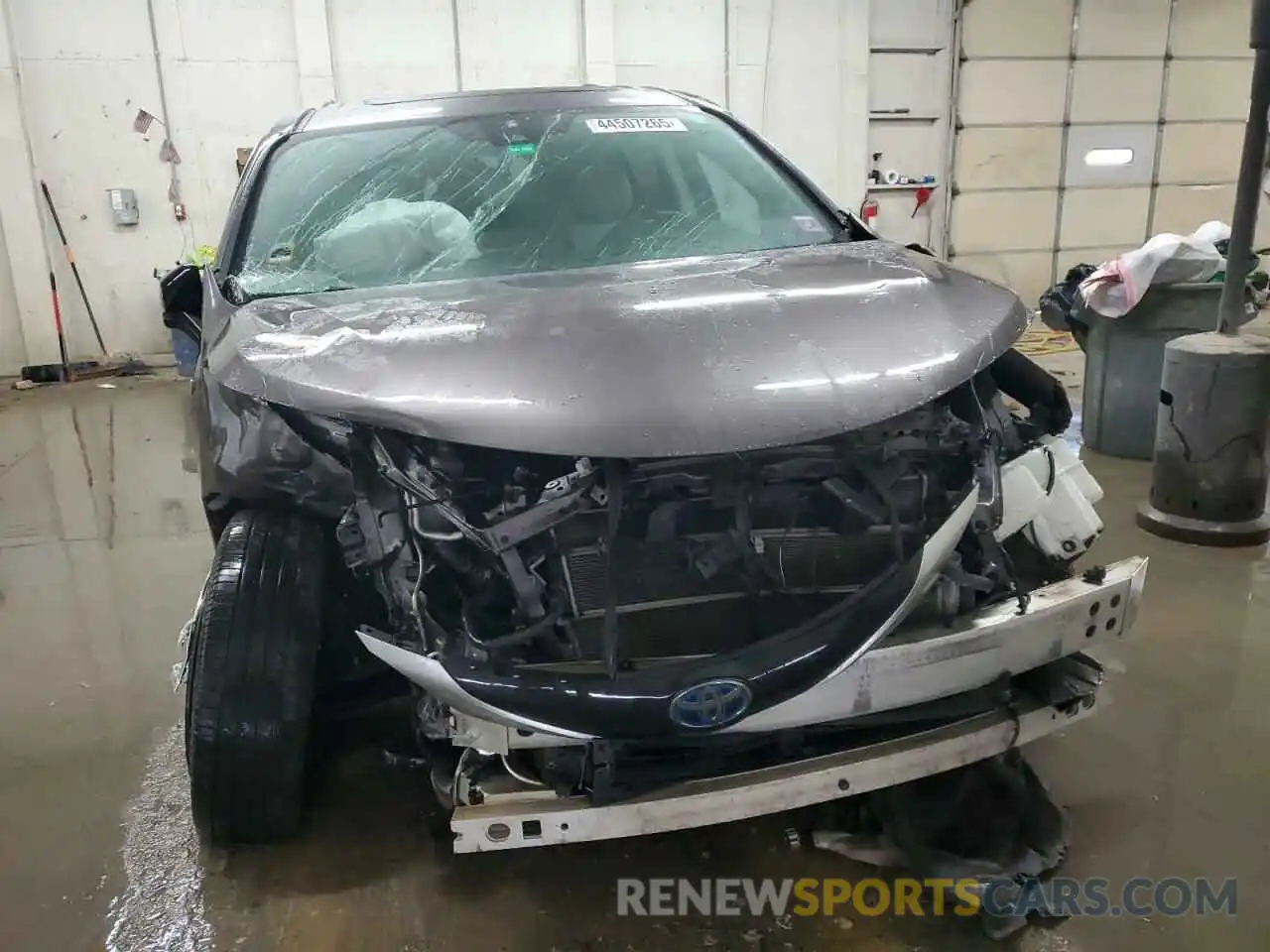 5 Photograph of a damaged car 5TDDSKFCXMS010689 TOYOTA SIENNA 2021