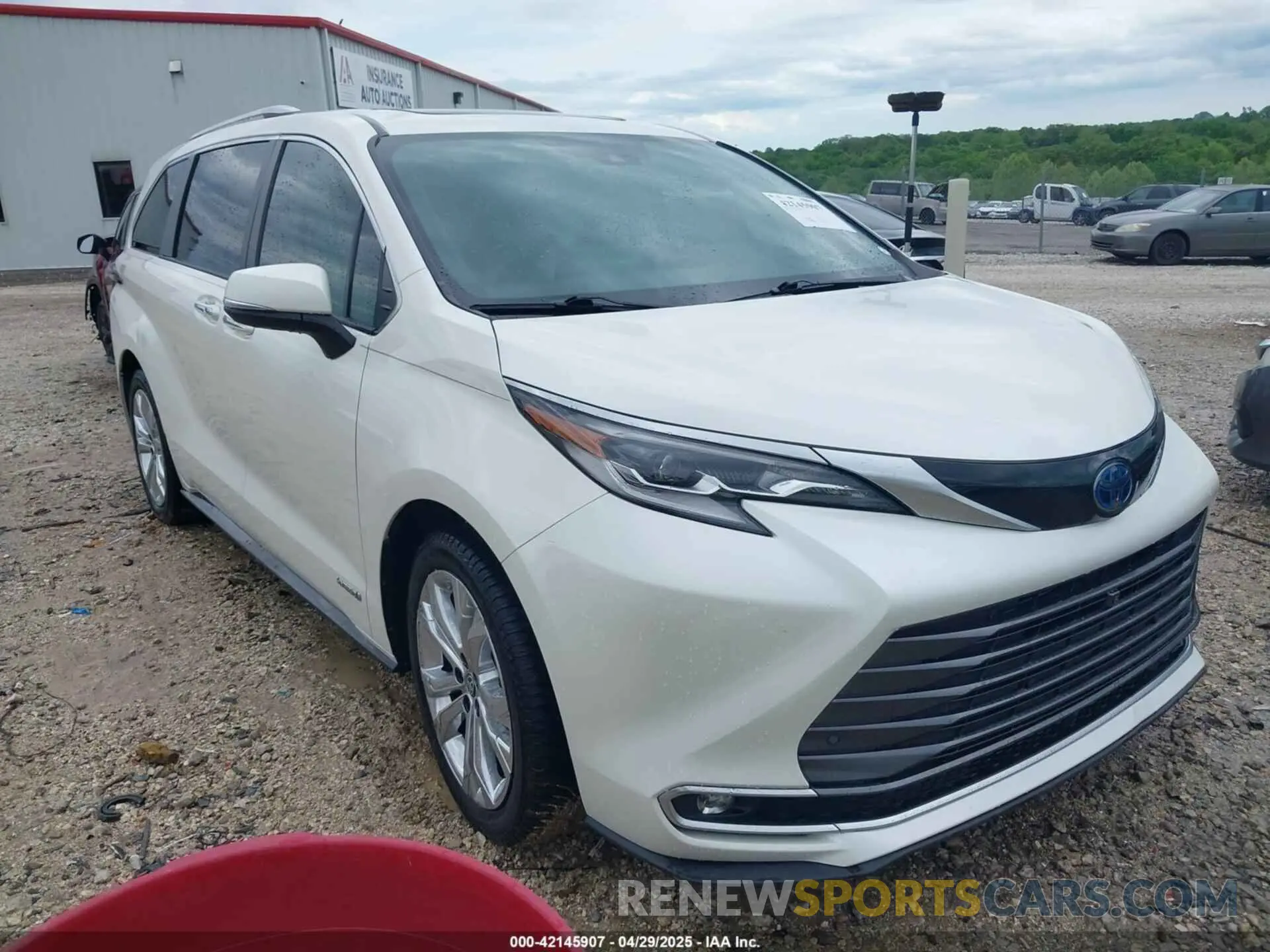 1 Photograph of a damaged car 5TDERKEC9MS022771 TOYOTA SIENNA 2021