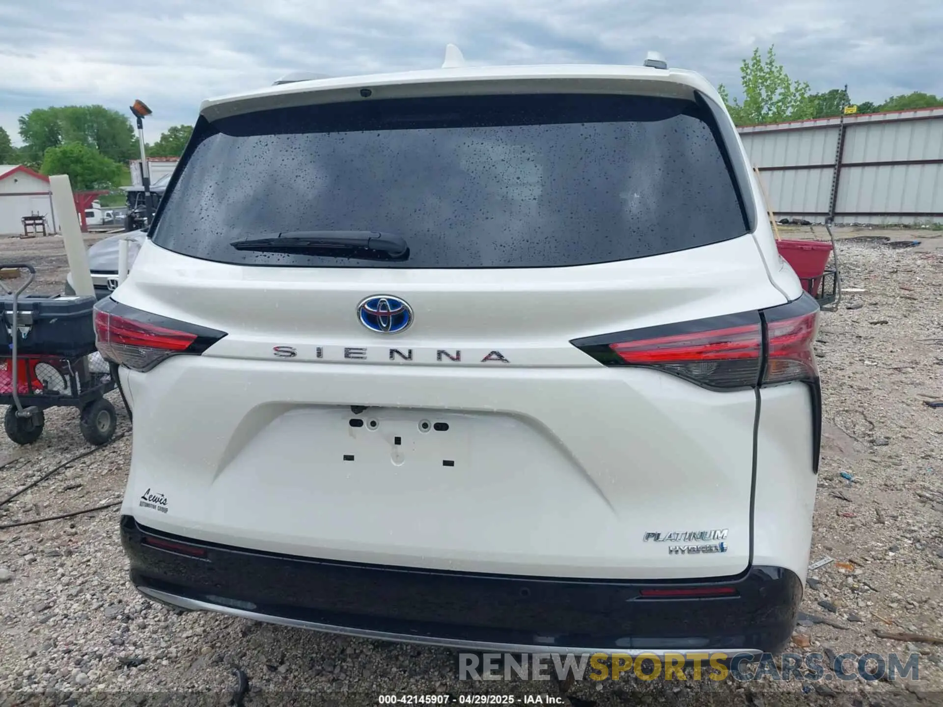 16 Photograph of a damaged car 5TDERKEC9MS022771 TOYOTA SIENNA 2021