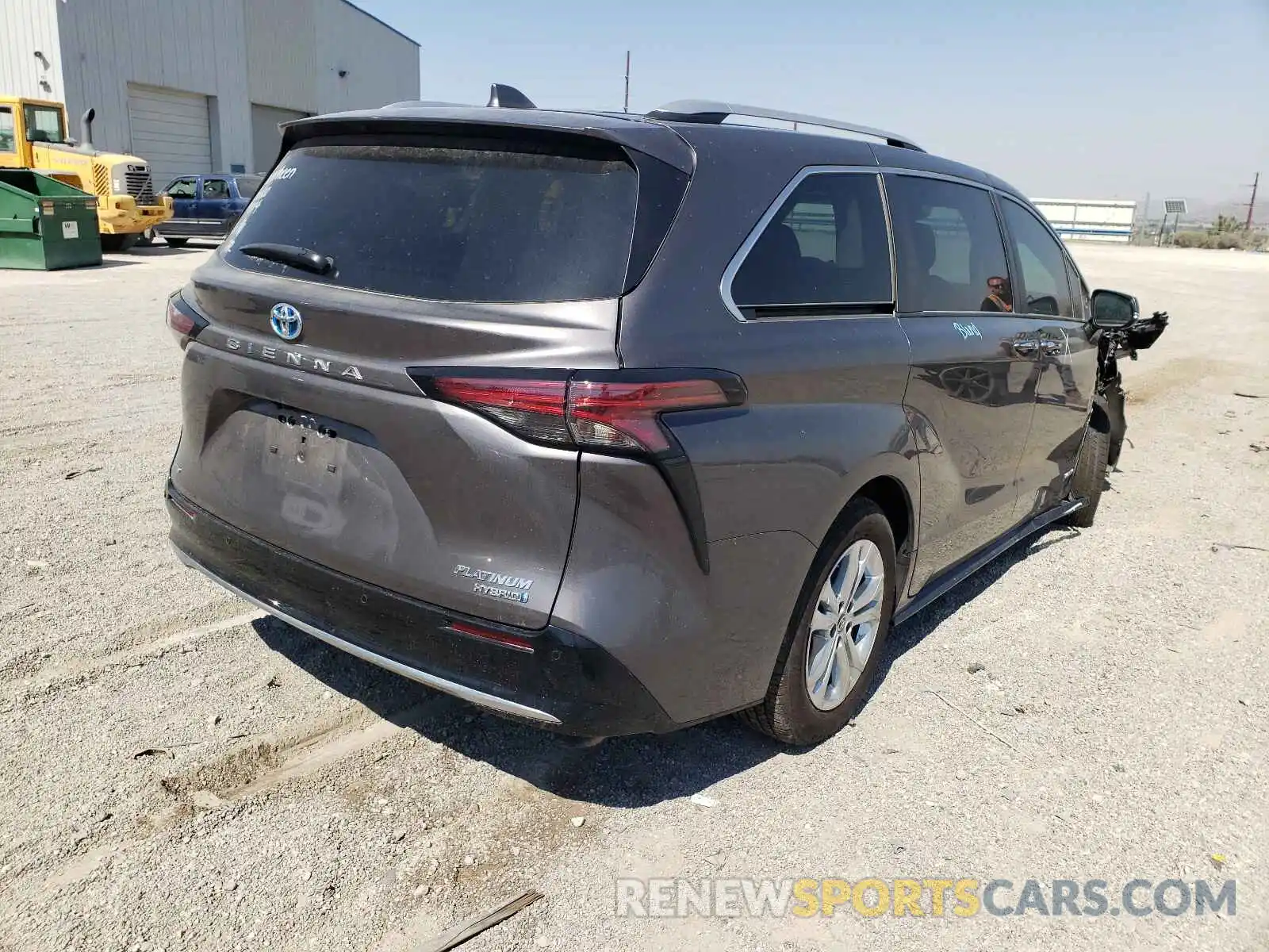 4 Photograph of a damaged car 5TDESKFC4MS011664 TOYOTA SIENNA 2021