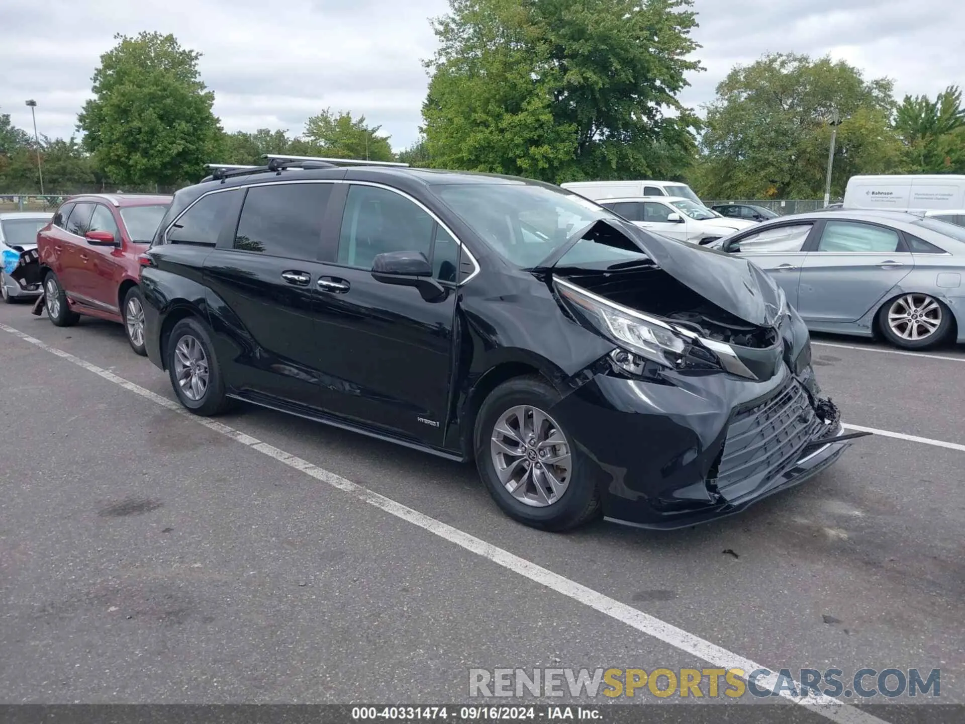 1 Photograph of a damaged car 5TDJRKEC3MS017287 TOYOTA SIENNA 2021