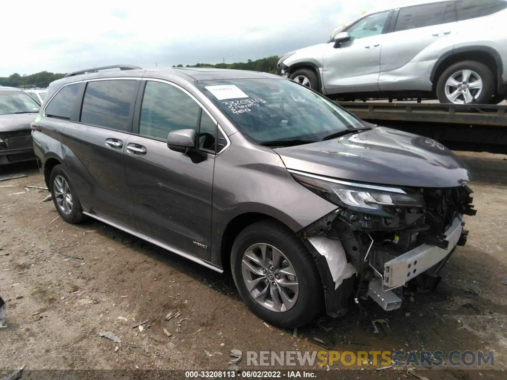 1 Photograph of a damaged car 5TDJRKEC6MS003271 TOYOTA SIENNA 2021