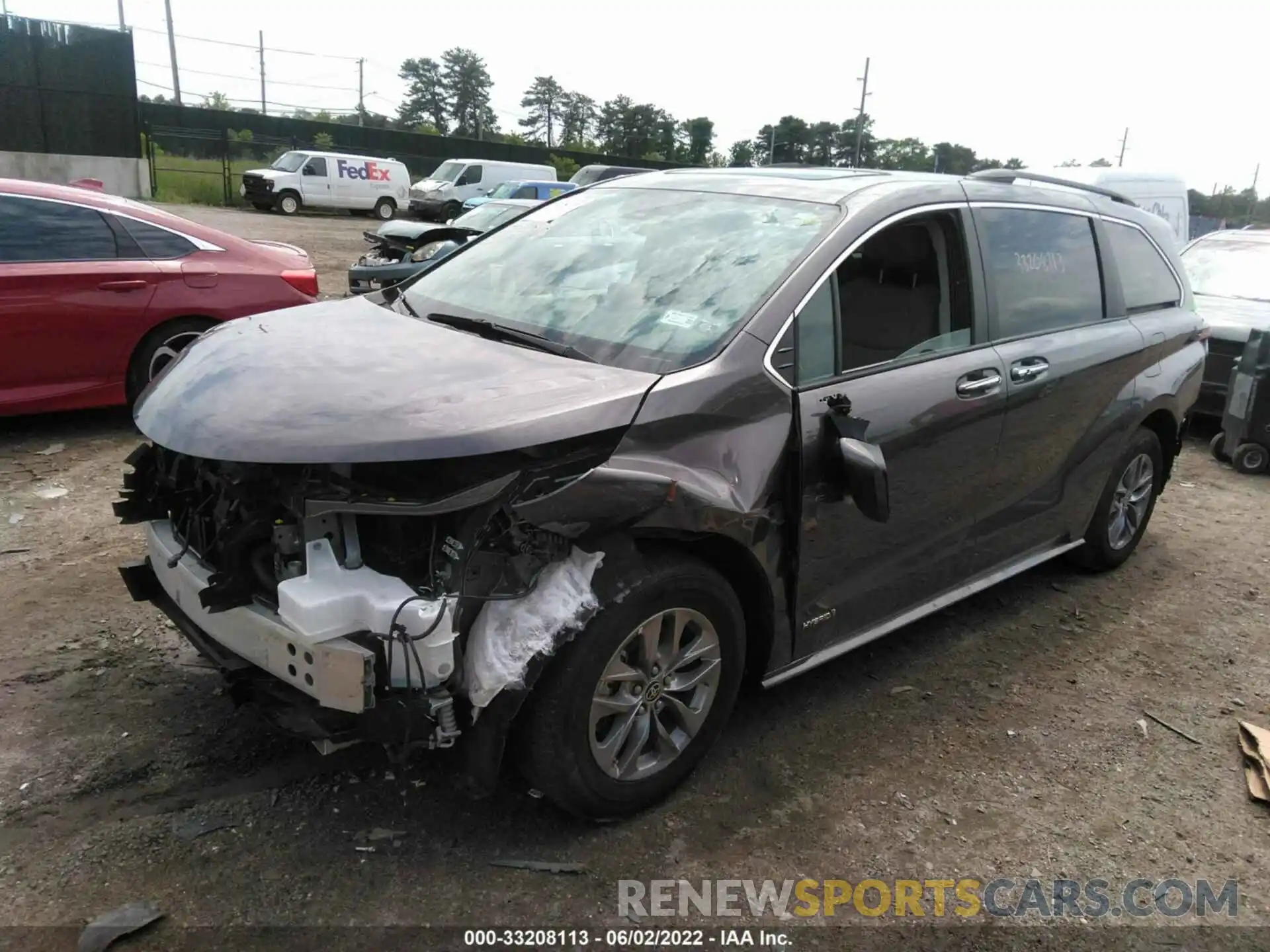 2 Photograph of a damaged car 5TDJRKEC6MS003271 TOYOTA SIENNA 2021