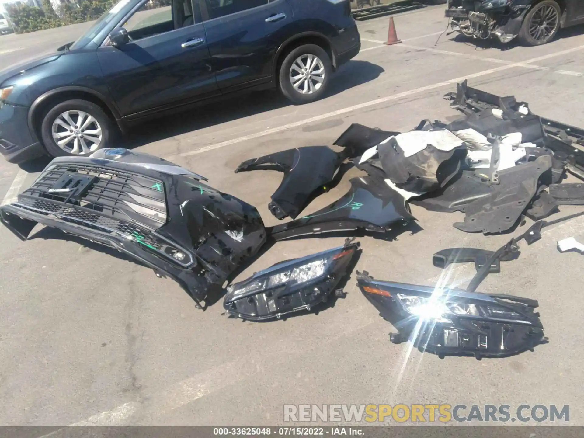 12 Photograph of a damaged car 5TDJRKEC6MS030437 TOYOTA SIENNA 2021