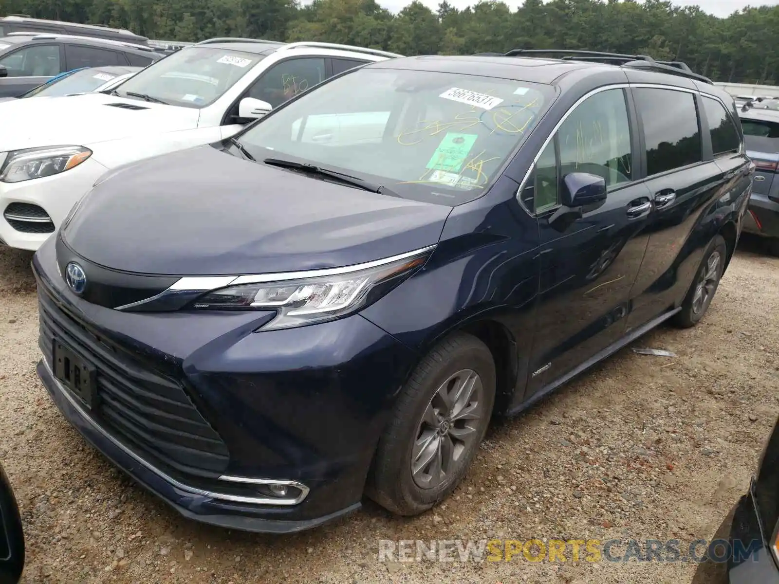 2 Photograph of a damaged car 5TDJRKEC9MS004026 TOYOTA SIENNA 2021