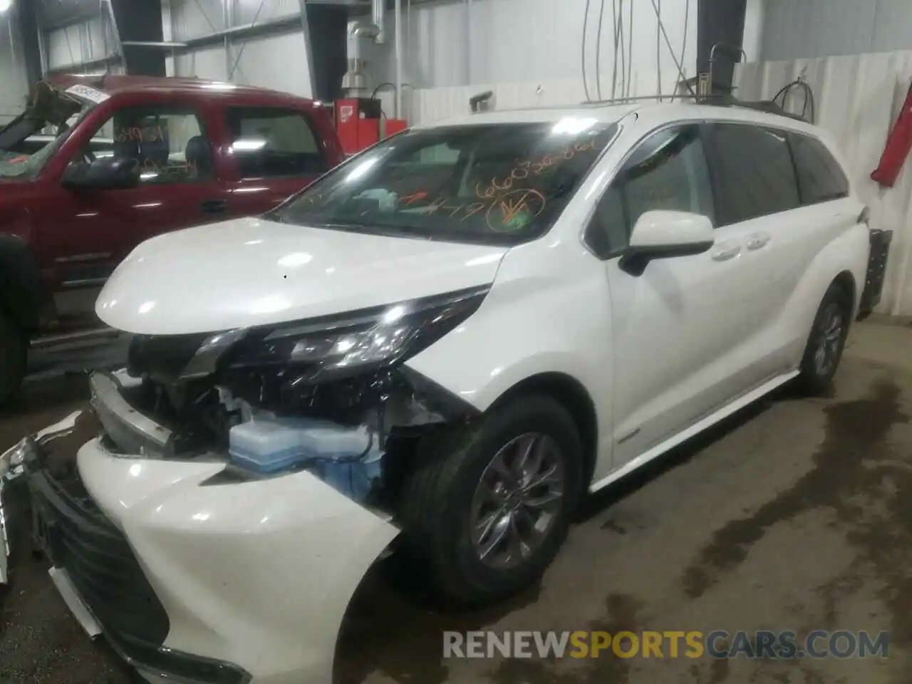 2 Photograph of a damaged car 5TDJSKFC1MS009160 TOYOTA SIENNA 2021