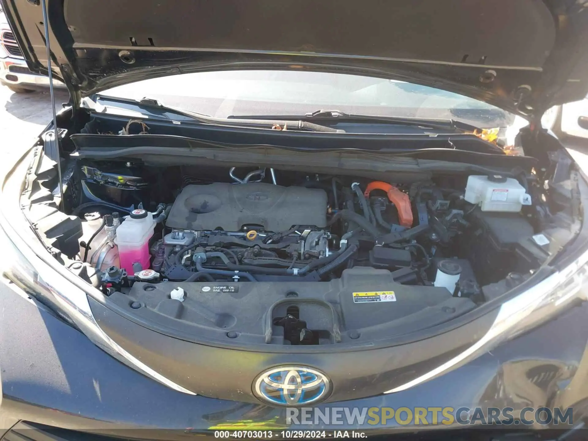 10 Photograph of a damaged car 5TDJSKFC1MS024418 TOYOTA SIENNA 2021