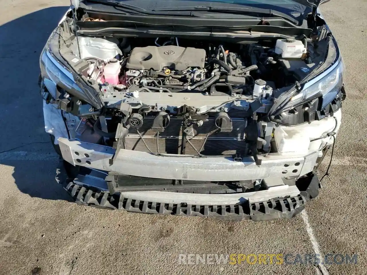 12 Photograph of a damaged car 5TDKRKEC0MS030518 TOYOTA SIENNA 2021