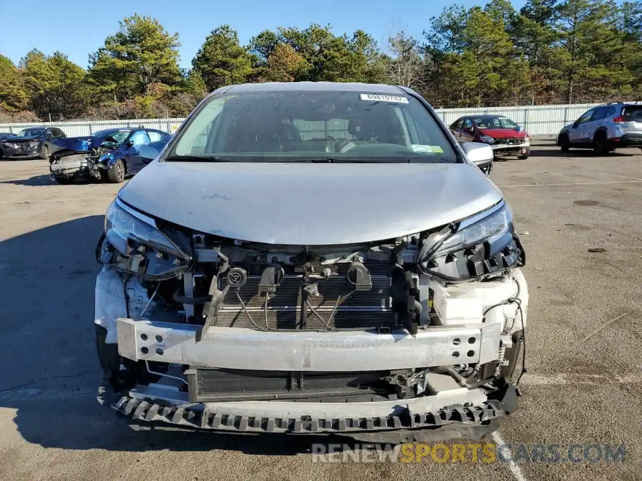 5 Photograph of a damaged car 5TDKRKEC0MS030518 TOYOTA SIENNA 2021