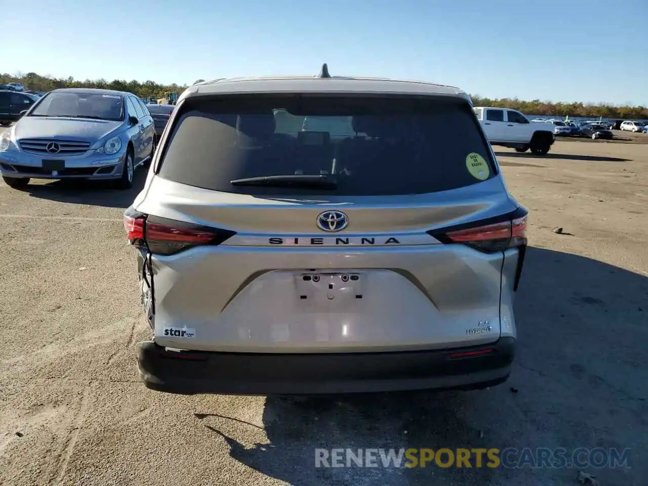 6 Photograph of a damaged car 5TDKRKEC0MS030518 TOYOTA SIENNA 2021